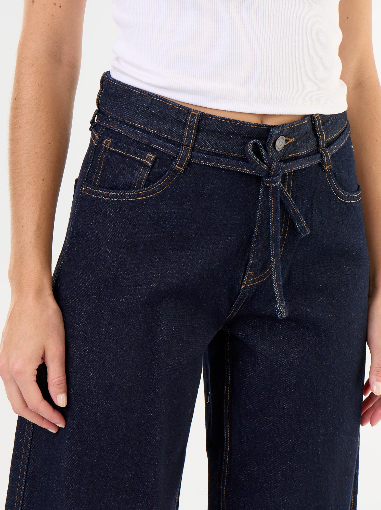 Jean barrel avec ceinture à nouer - Bleu (GKD69_3)