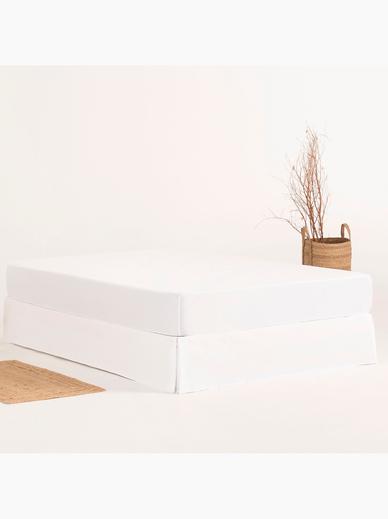 Cache-sommier, jupe de lit protectrice. Housse de sommier unie - Gamusi. - Blanc