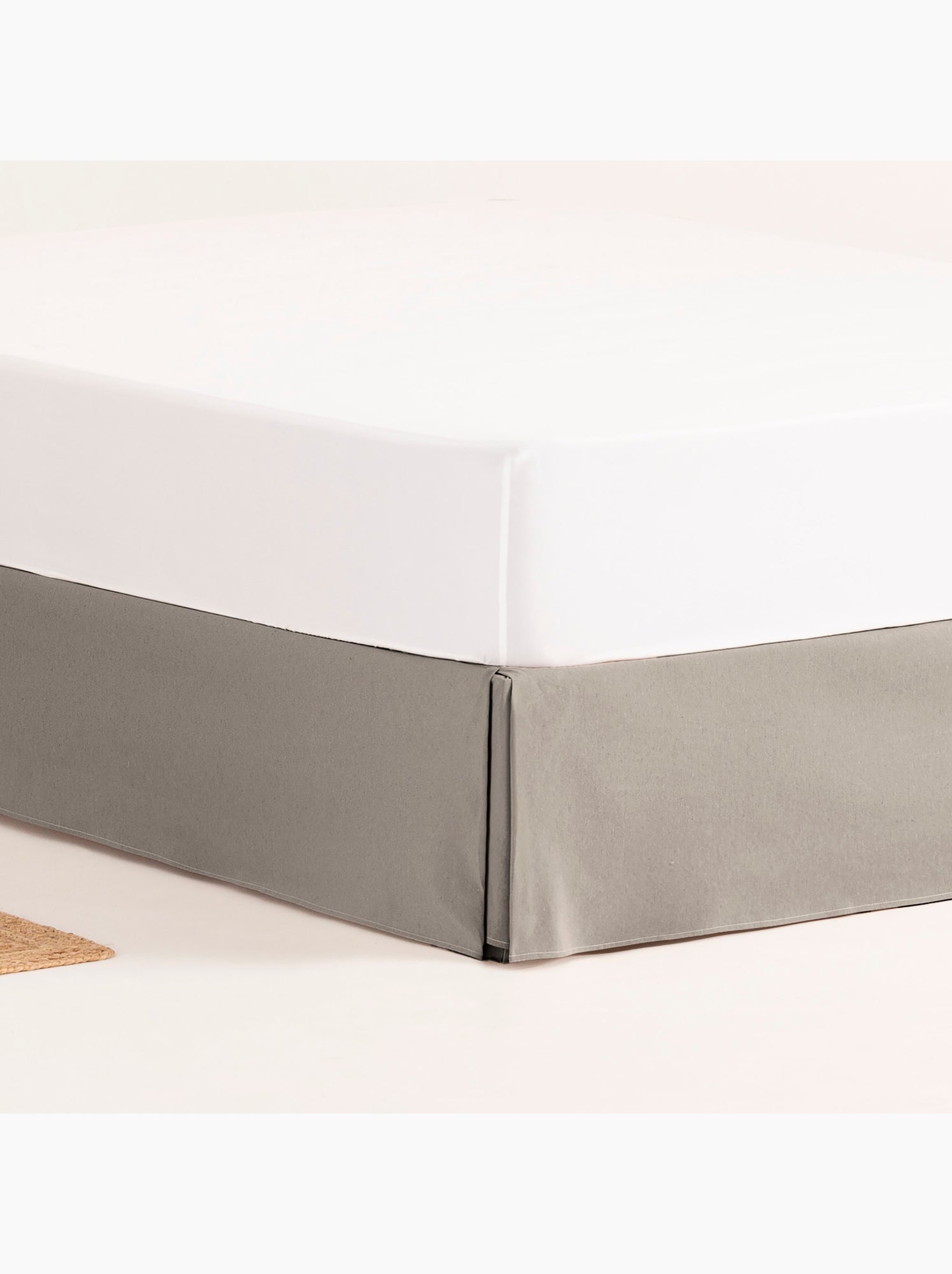 Cache-sommier, jupe de lit protectrice. Housse de sommier unie - Gamusi. - Gris