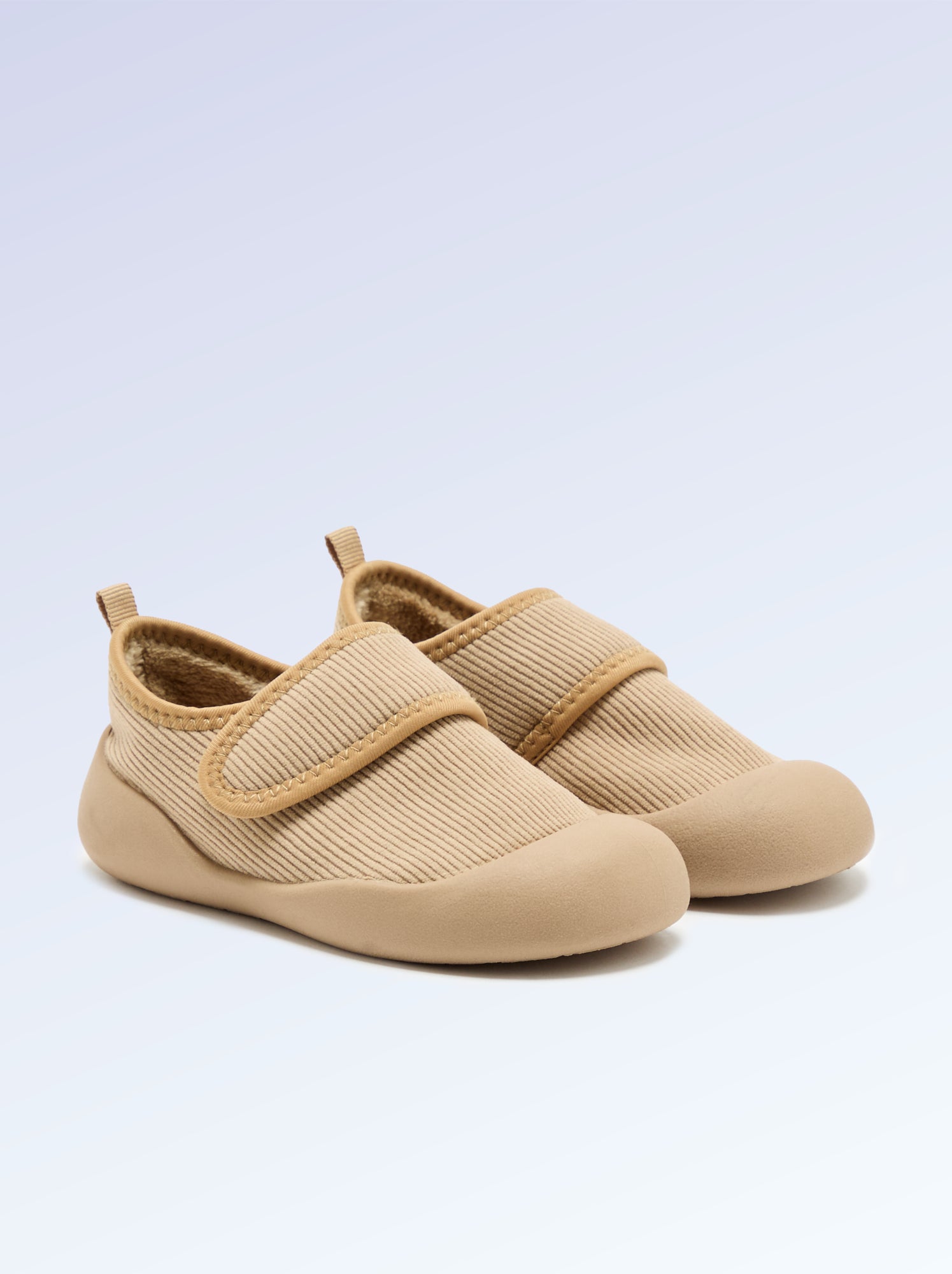 Chaussons 'Kitchoun' souples fourrés - Beige