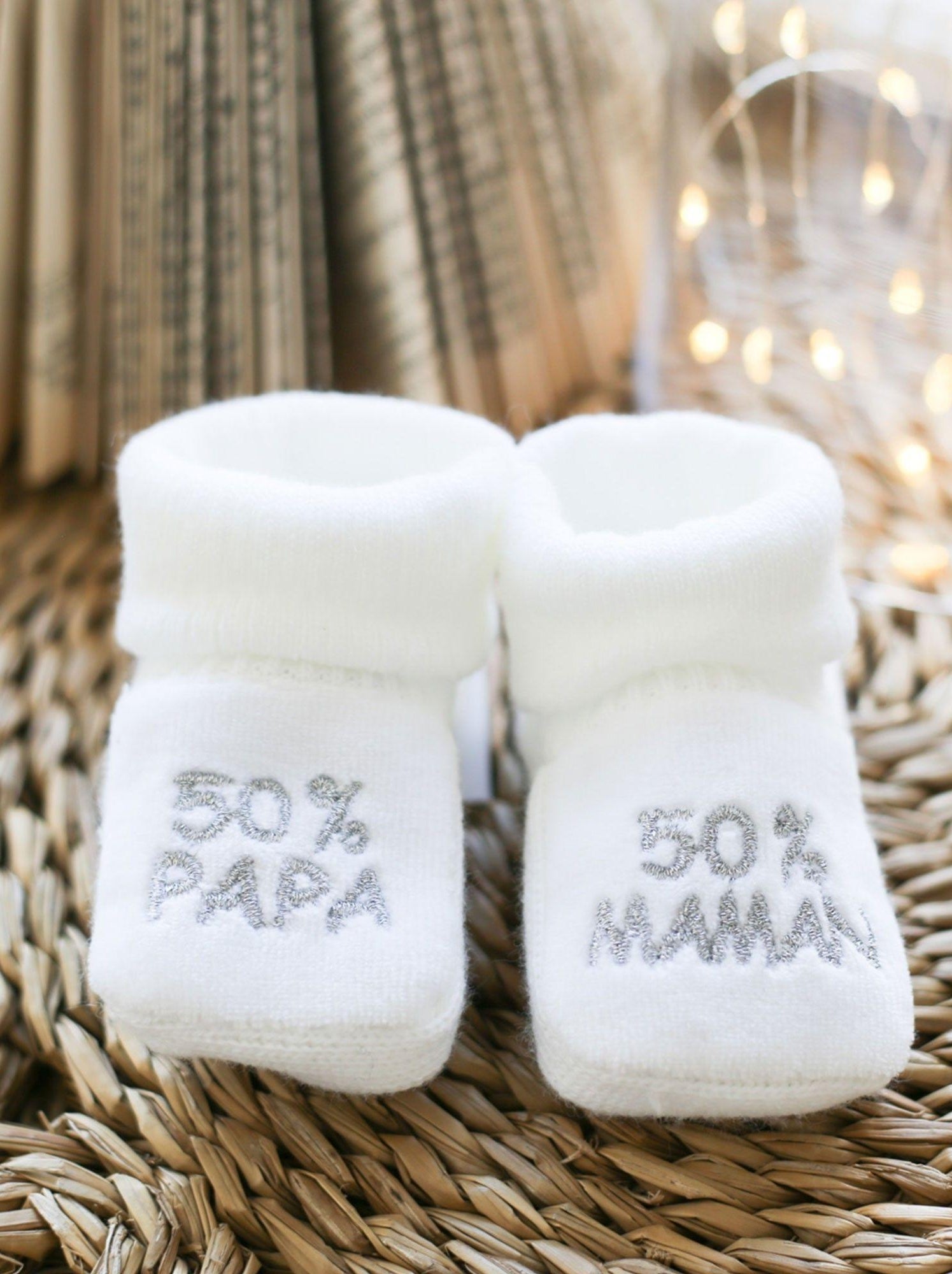 Chaussons naissance - message :  50% maman 50% papa - Blanc
