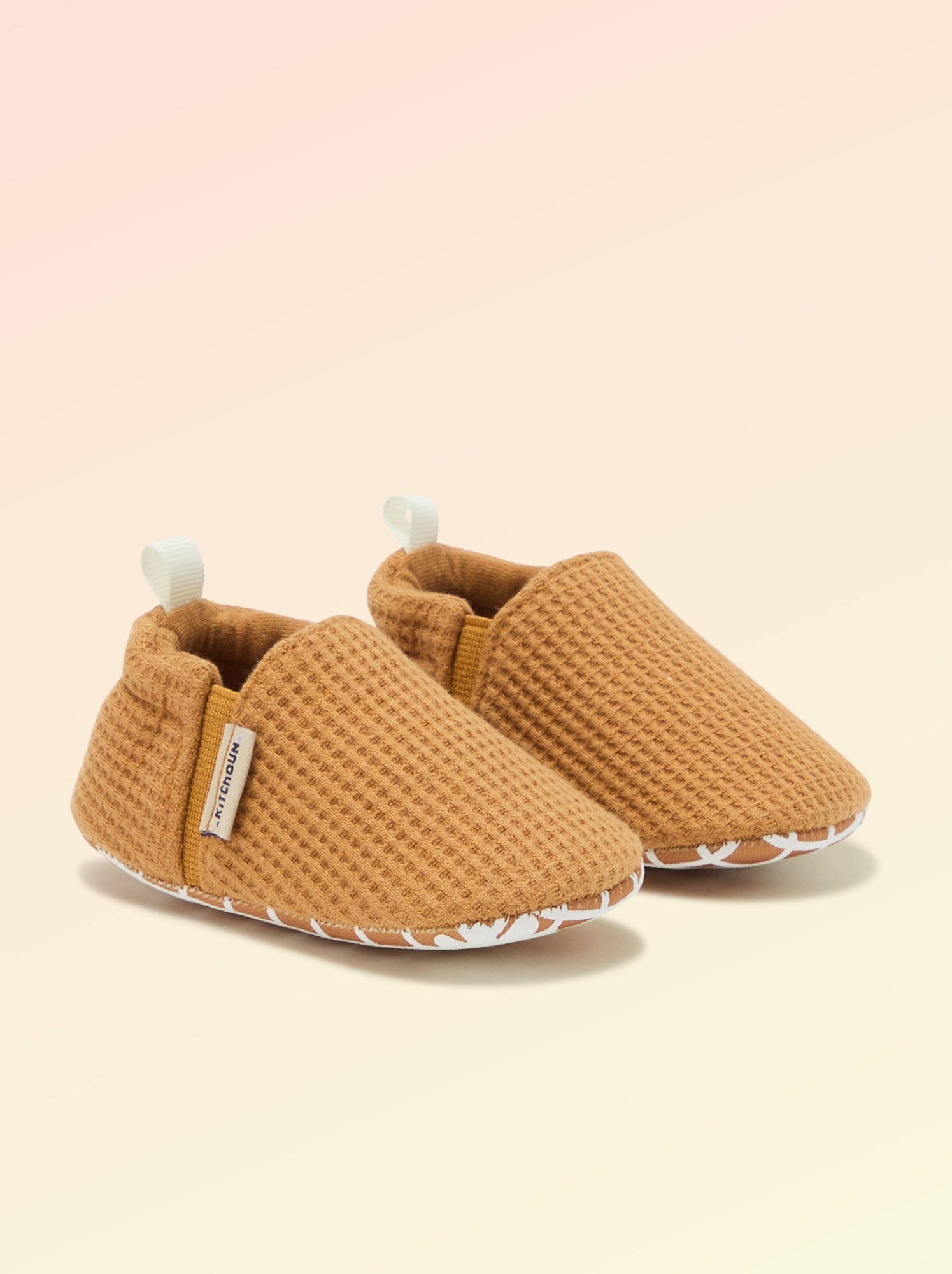 Chaussons souples avec élastiques motricité 1 - Kitchoun - Jaune