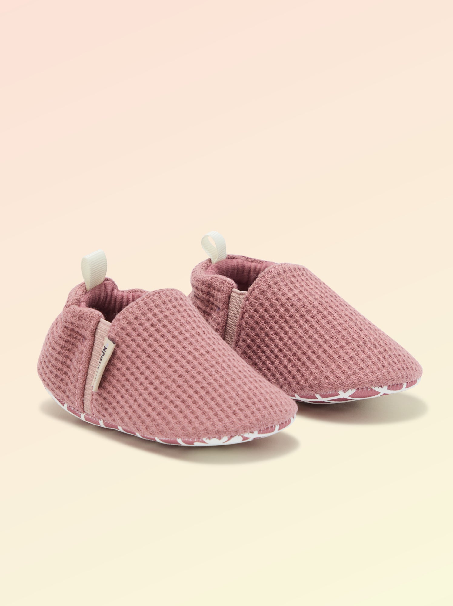 Chaussons souples avec élastiques motricité 1 - Kitchoun - Rose