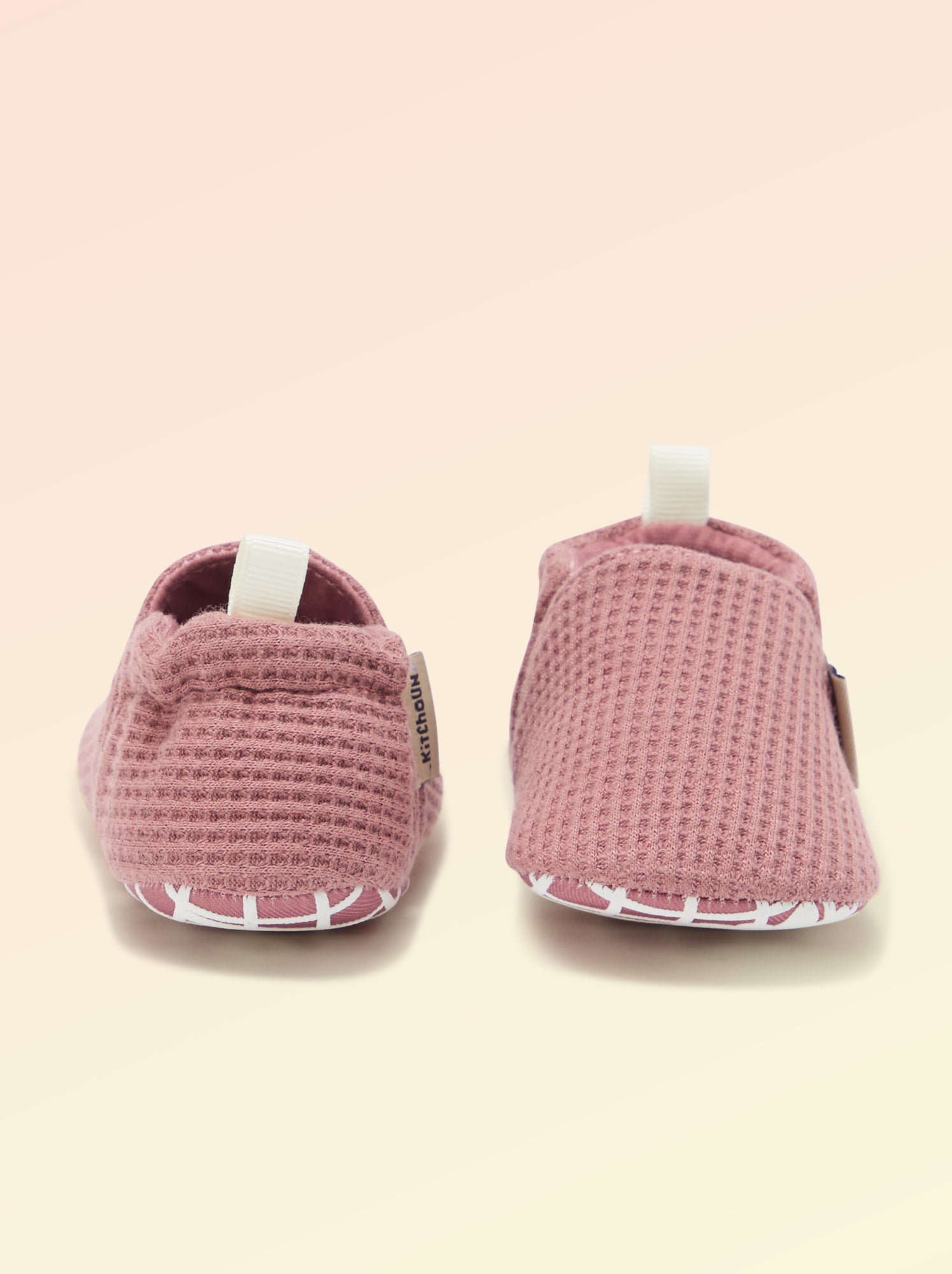 Chaussons souples avec élastiques motricité 1 - Kitchoun - Rose