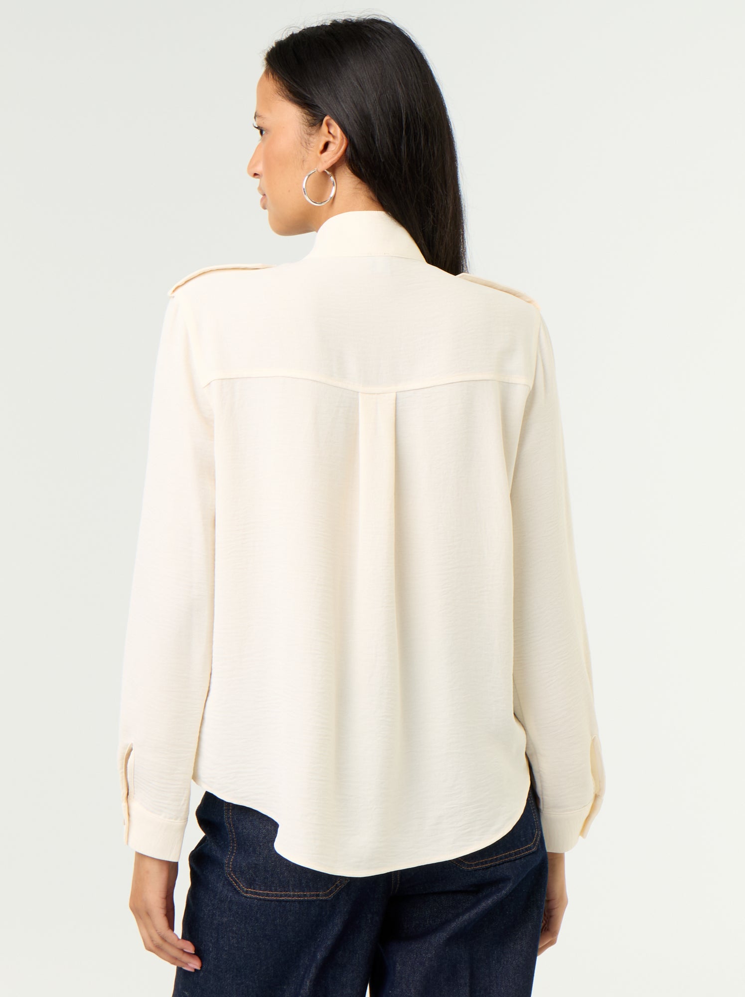 Chemise à col haut et empiècements épaules - Blanc