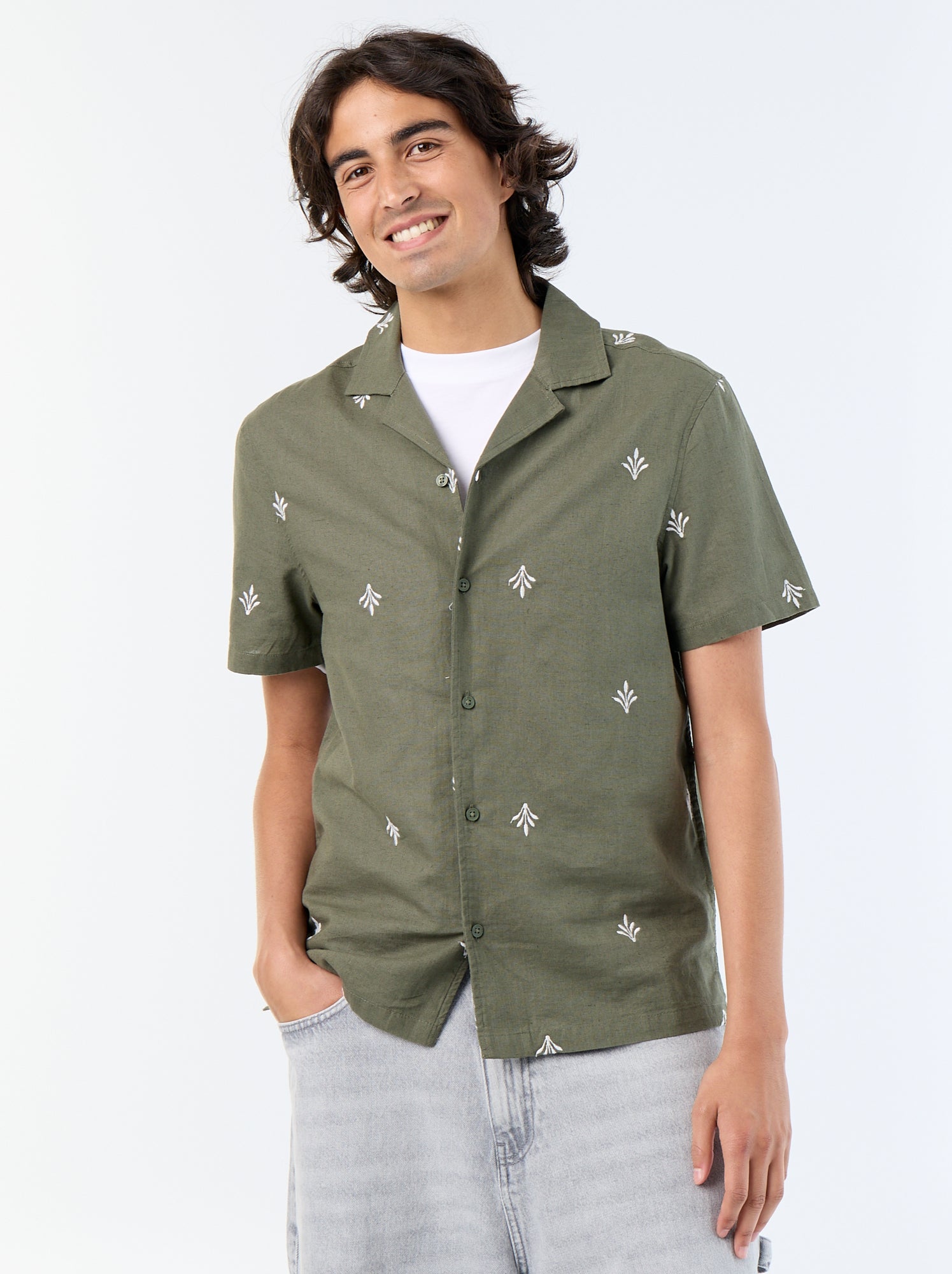 Chemise à manche courtes avec broderies - Vert