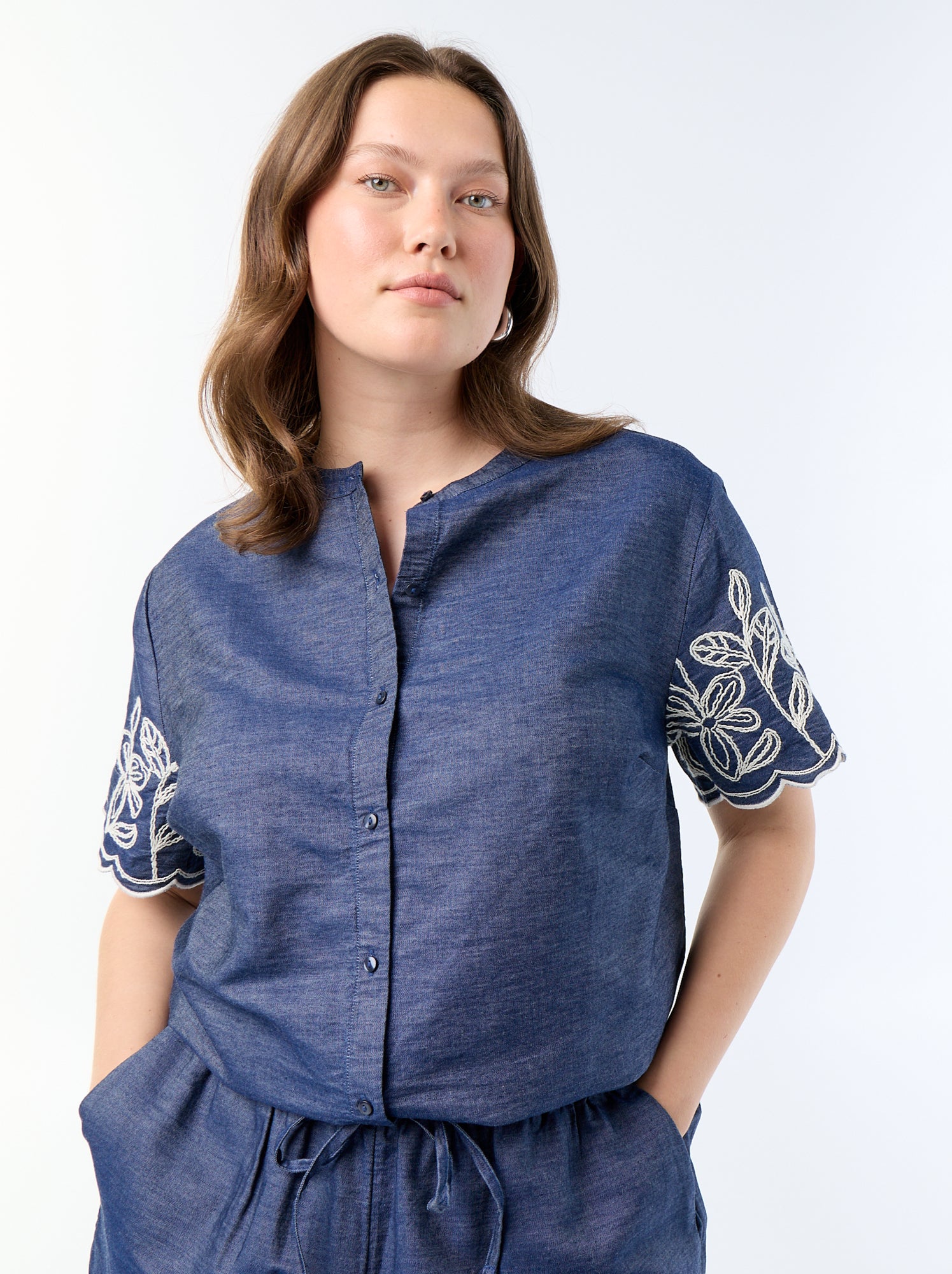 Chemise à manches brodées - Bleu