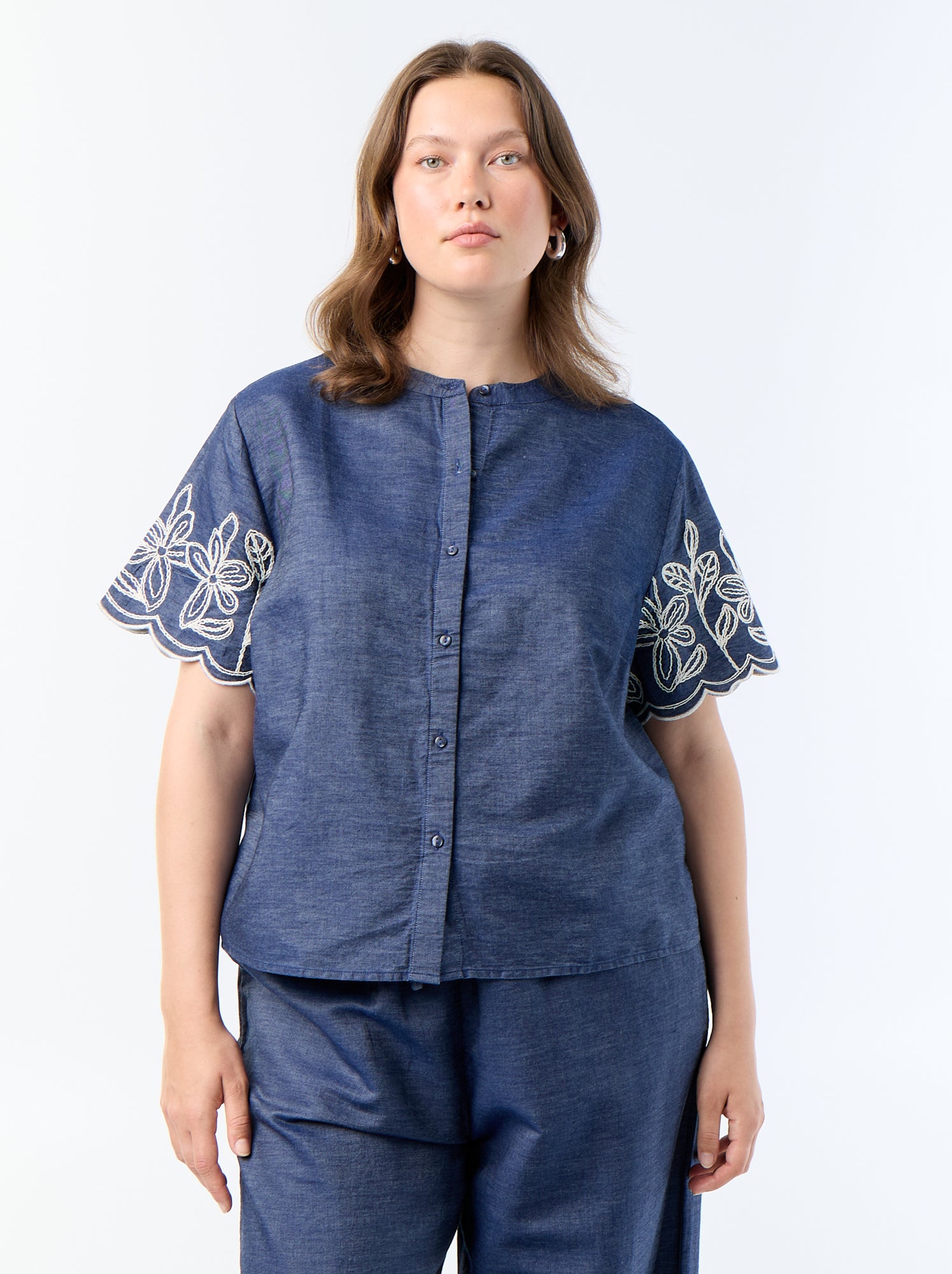 Chemise à manches brodées - Bleu