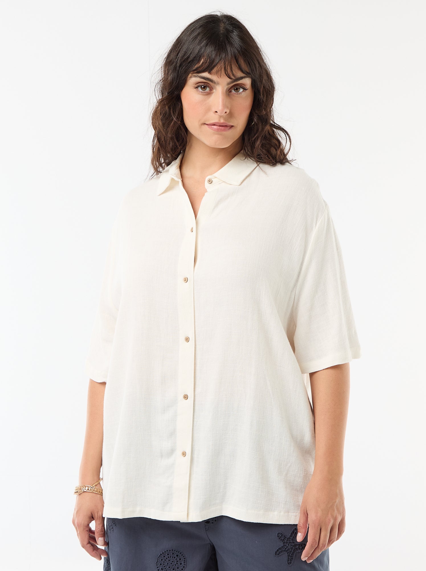 Chemise à manches courtes boutonnée - Blanc