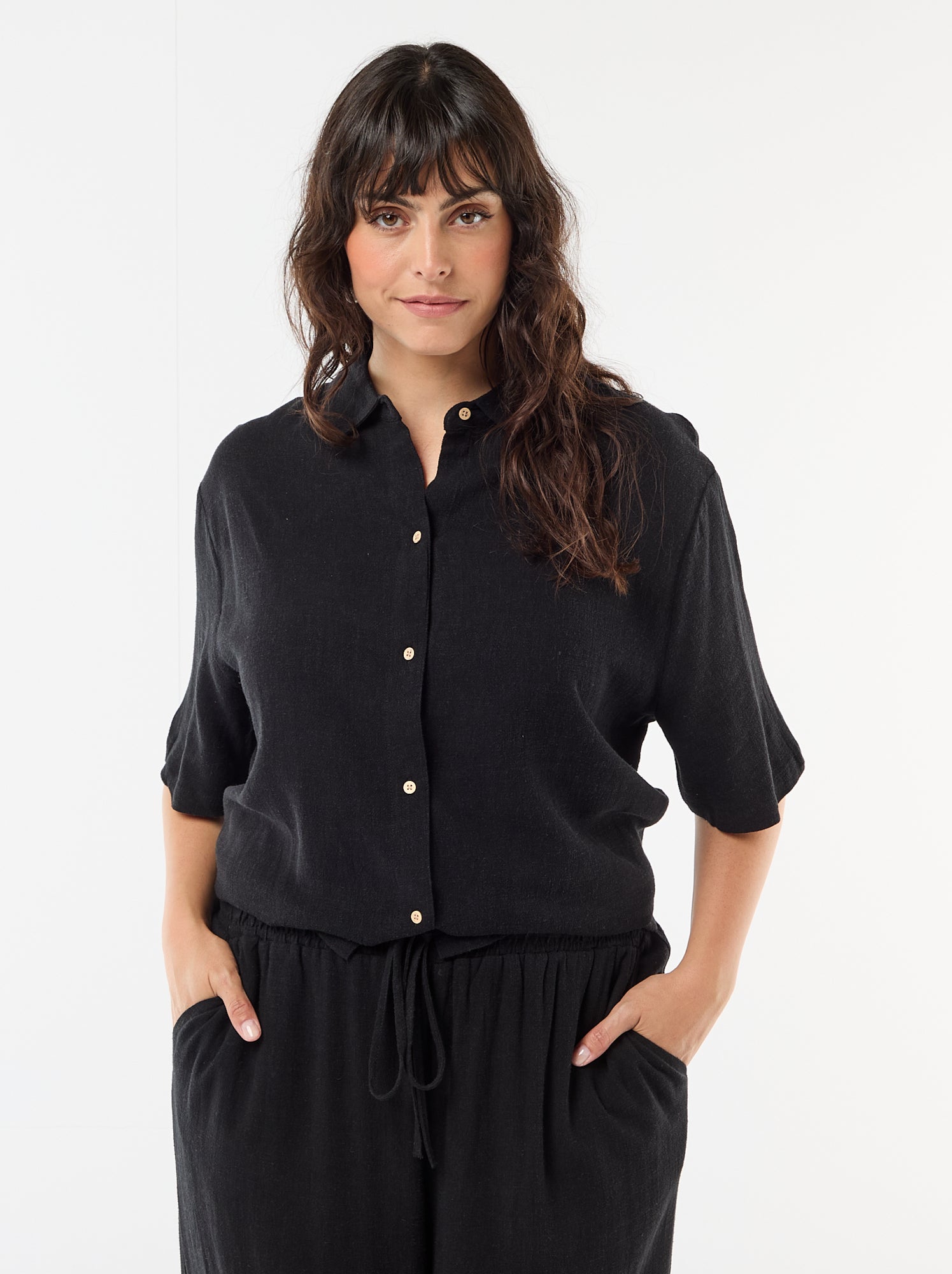 Chemise à manches courtes boutonnée - Noir