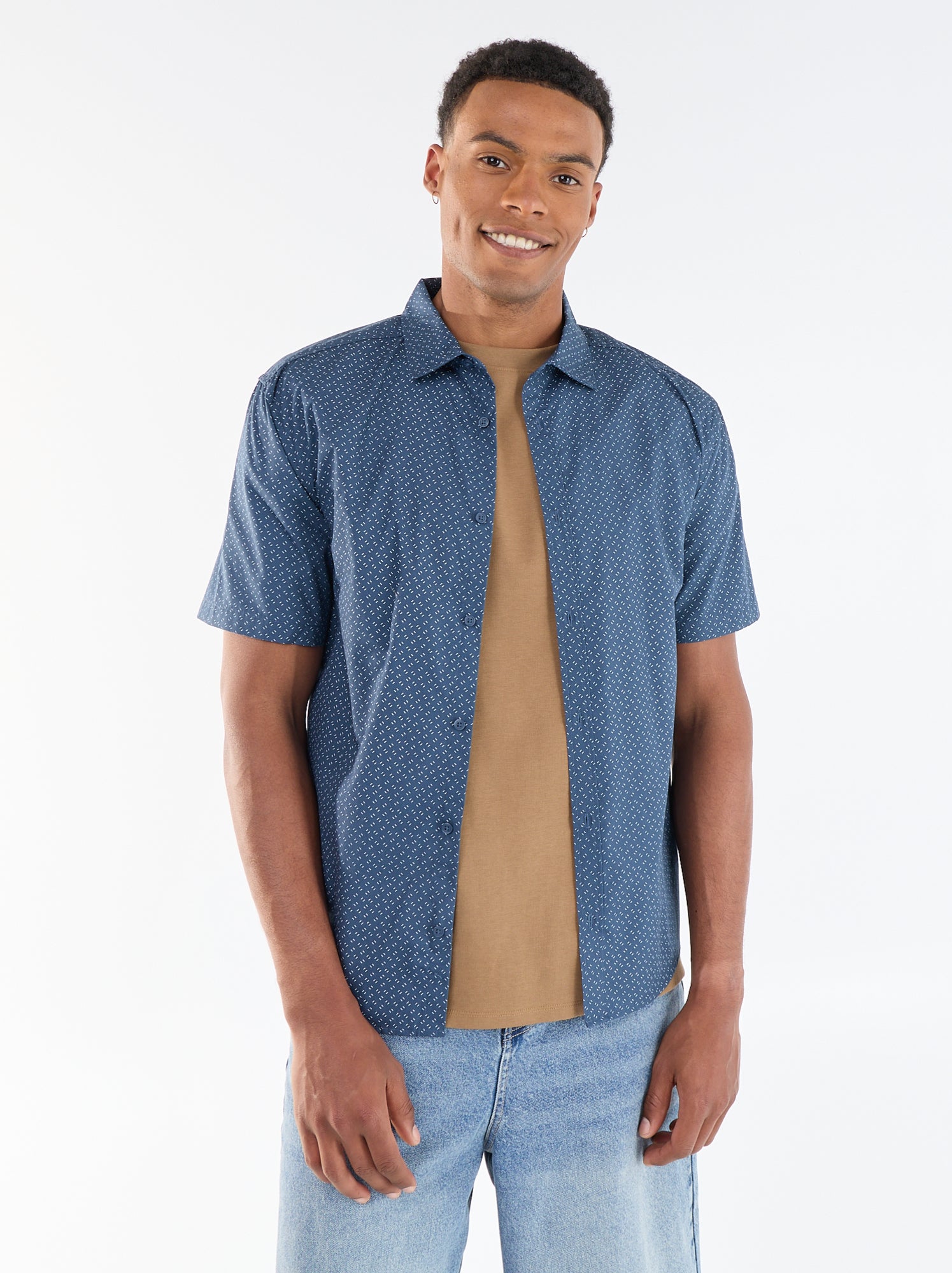 Chemise à manches courtes ouverture boutonnée - Bleu (FMK93_4)