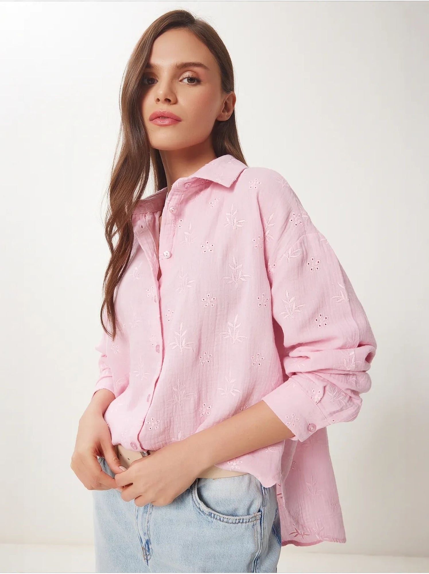 Chemise à manches longues brodée texturée avec fermeture boutonnée istanbul - Rose
