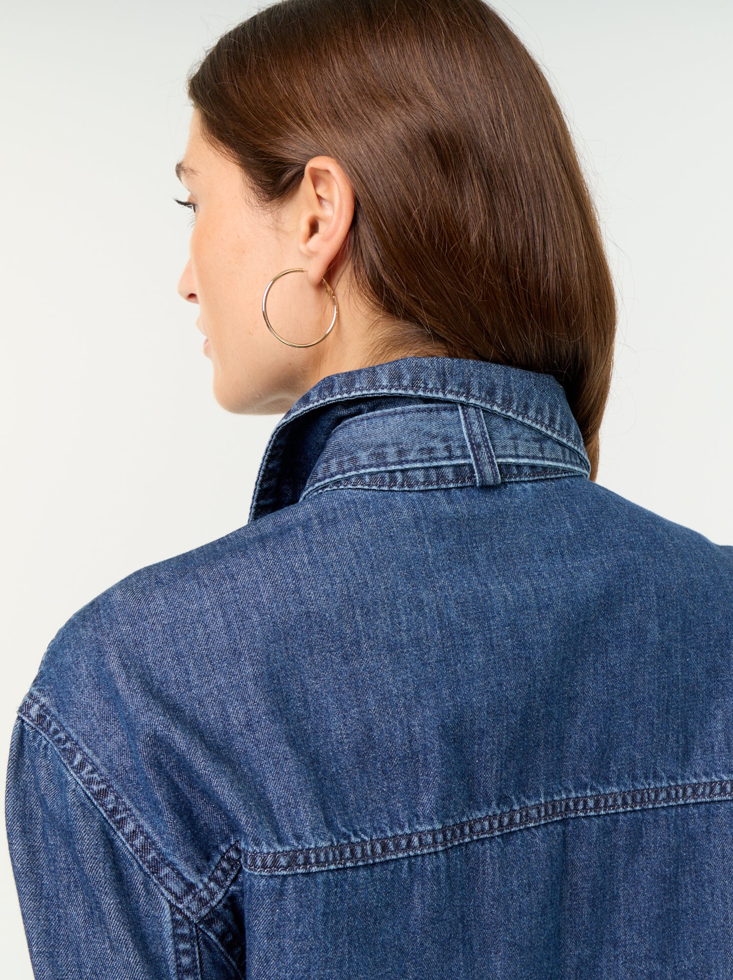Chemise en denim avec col lavallière - Bleu (GJM18_4)