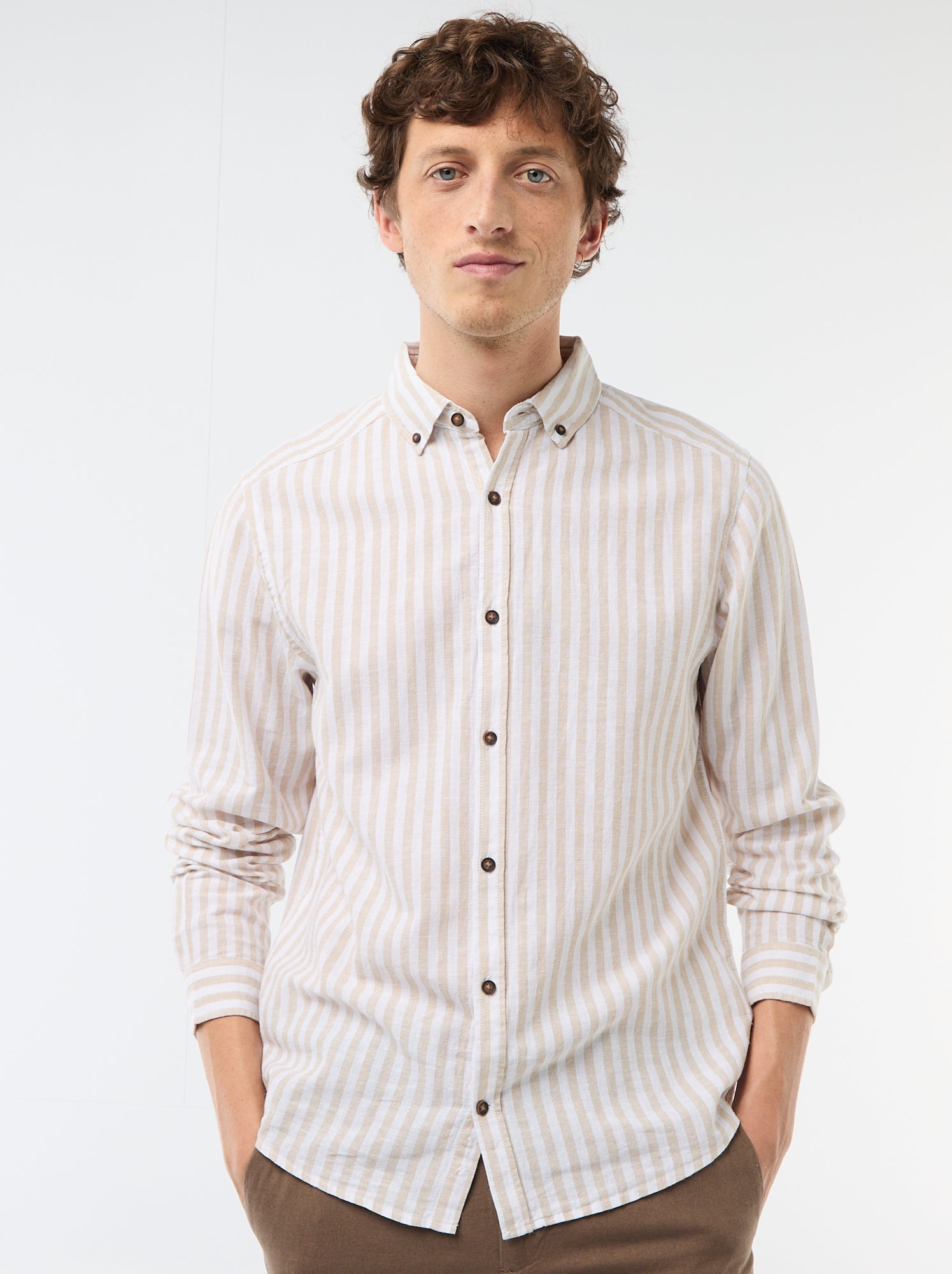 Chemise en lin et coton rayée - Beige