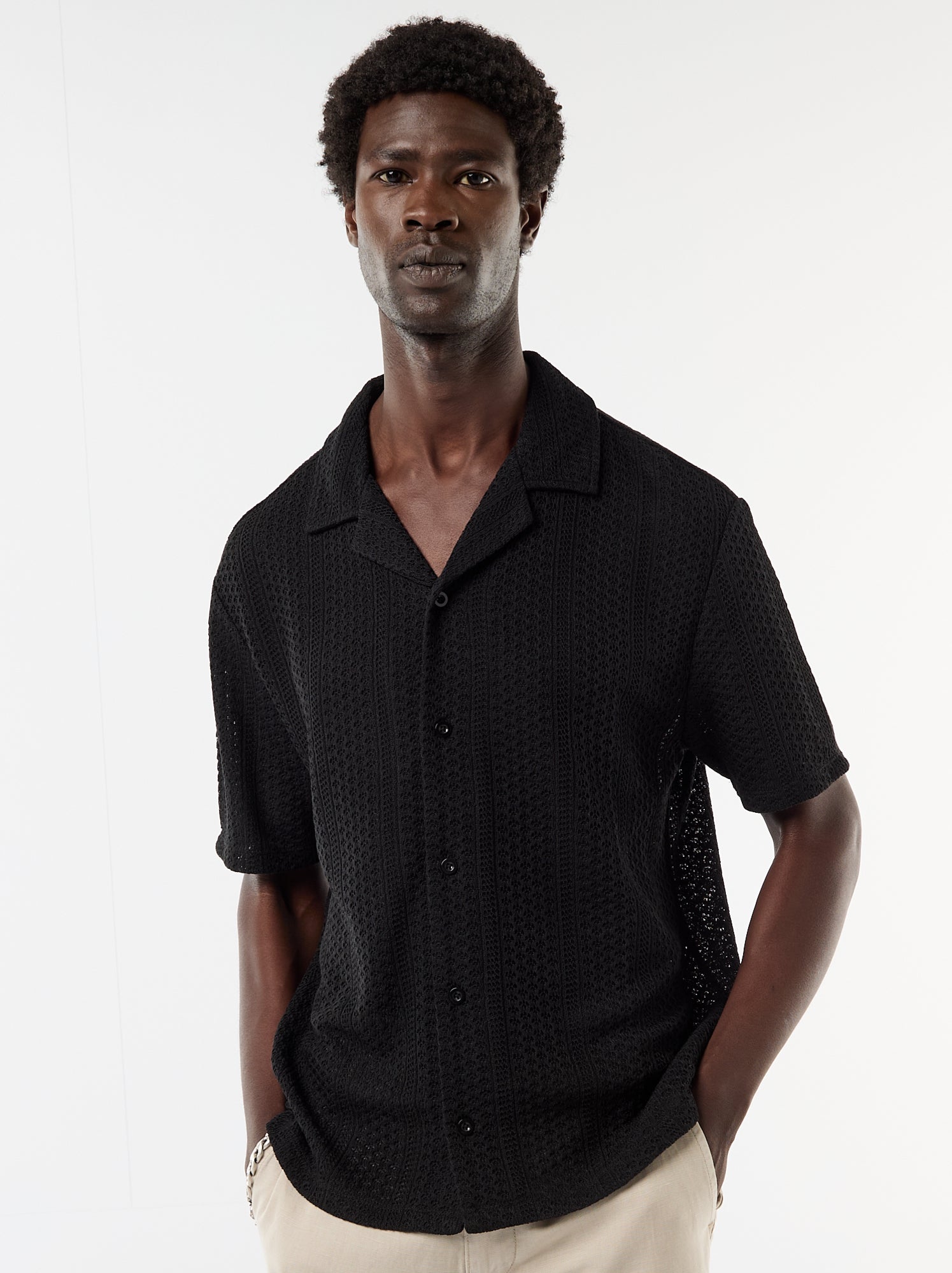 Chemise en maille ajourée et à manches courtes - Noir