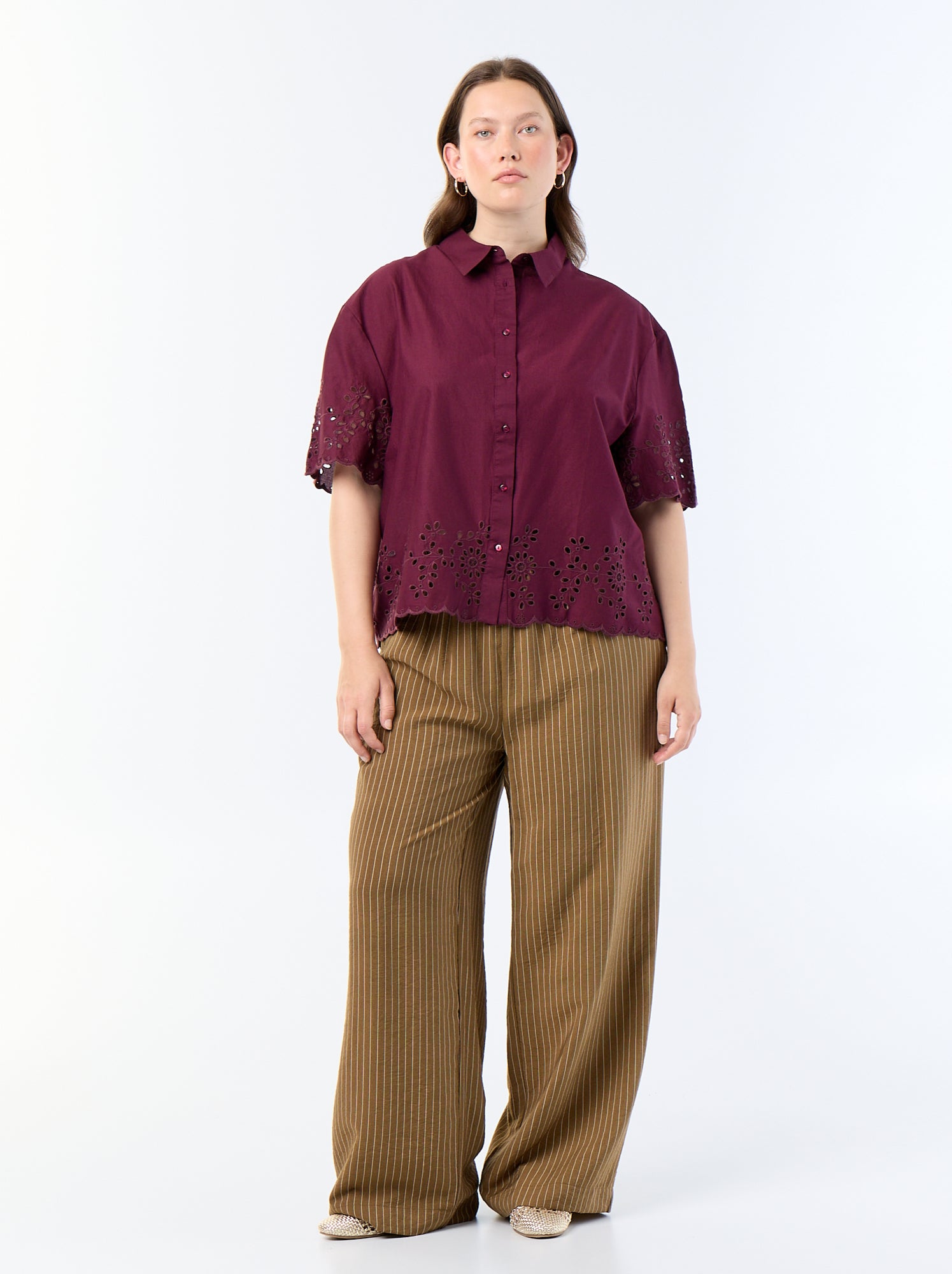 Chemise manches courtes avec broderie ajourée - Violet