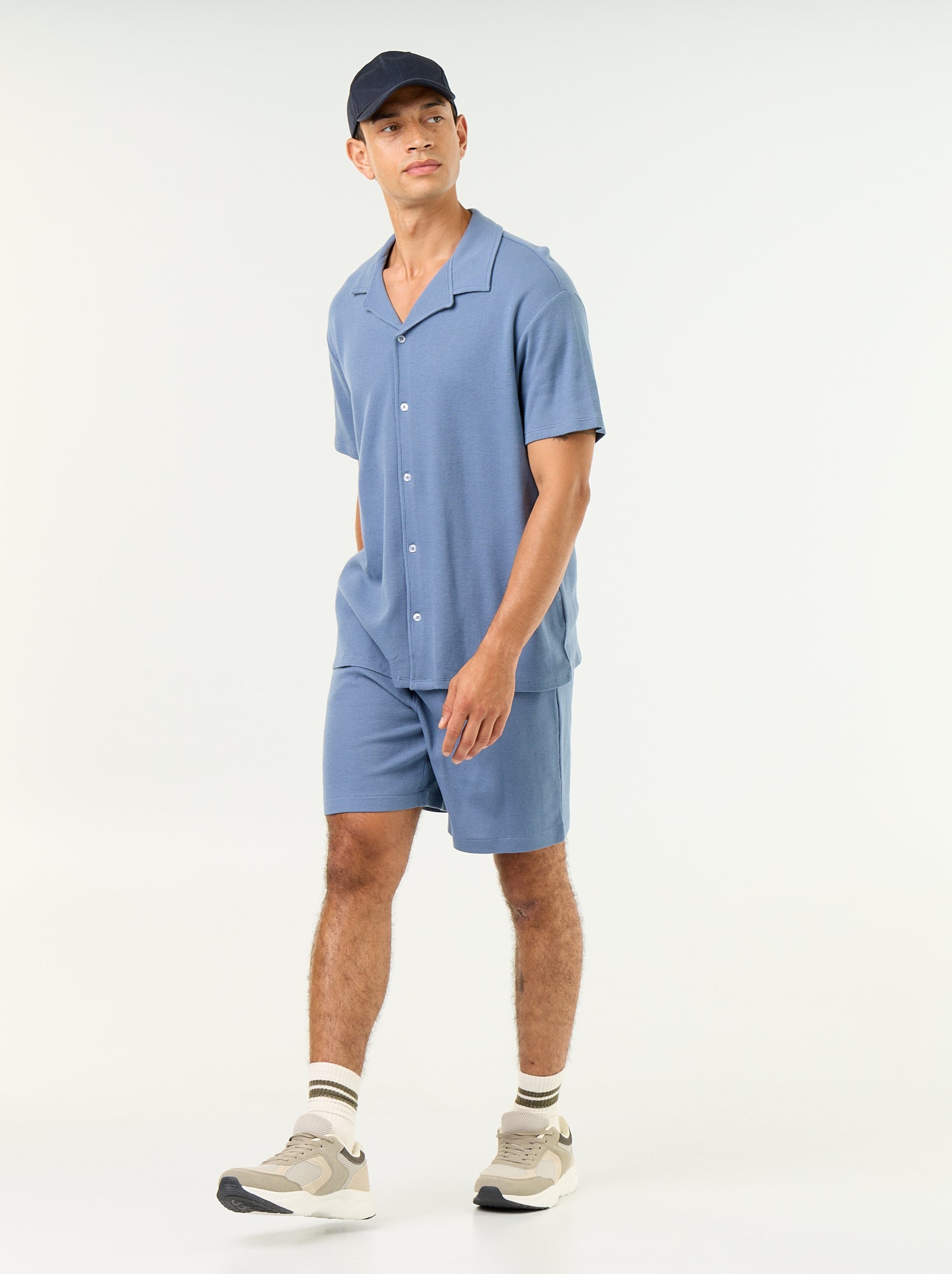 Chemise manches courtes en matière gaufrée - Bleu