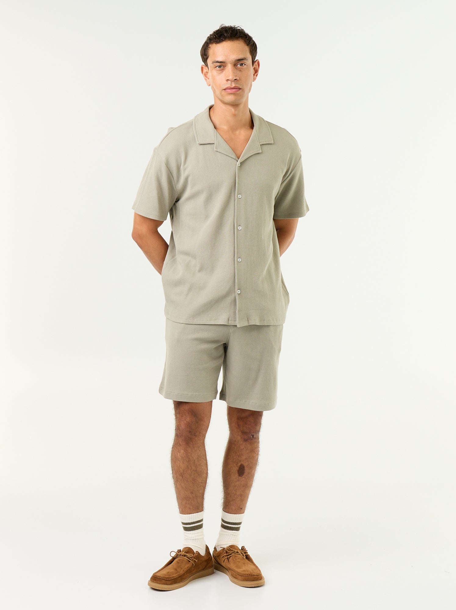 Chemise manches courtes en matière gaufrée - Vert
