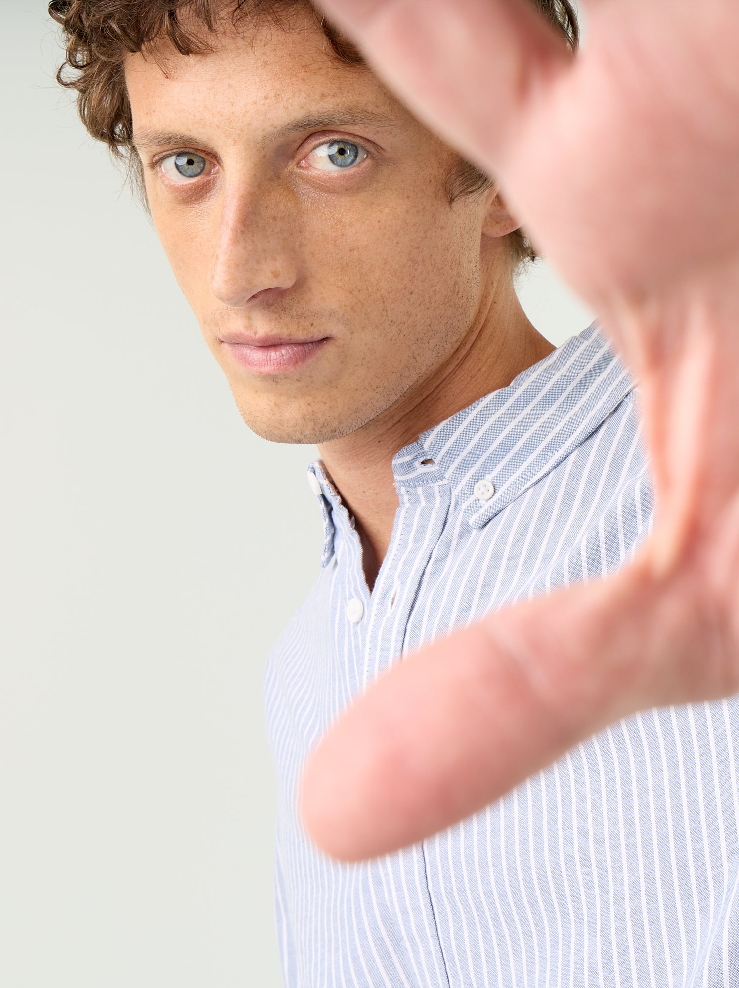 Chemise rayée avec col boutonné - Bleu