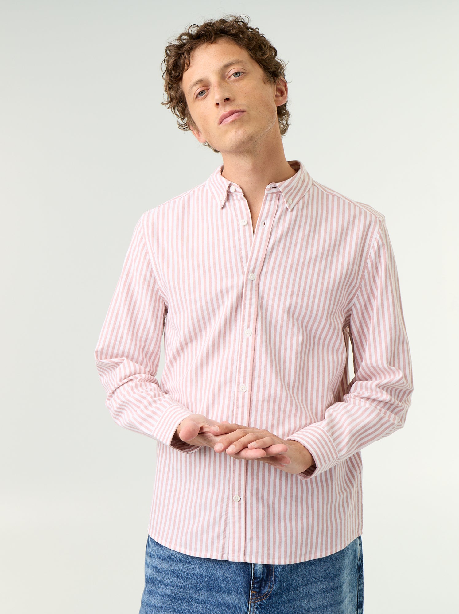 Chemise rayée avec col boutonné - Rouge