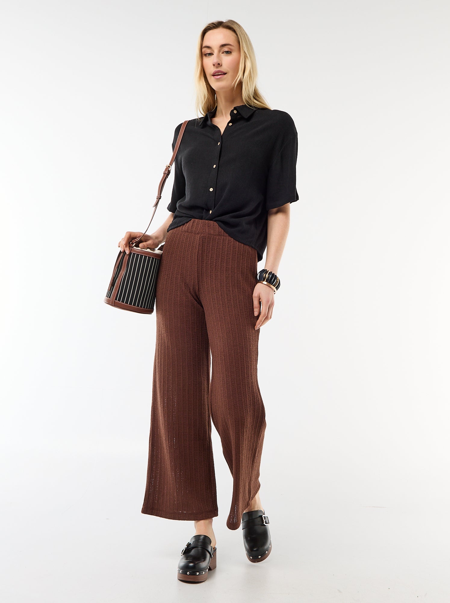 Chemise unie à manches courtes - Noir