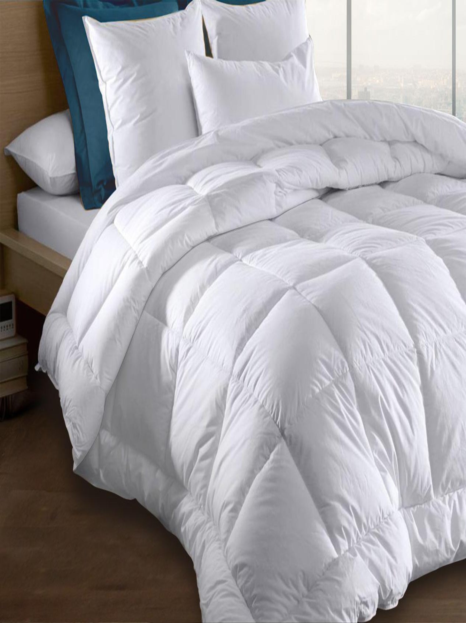 Couette microfibre 220x240 - Blanche - 550 grs/m2 - Blanc