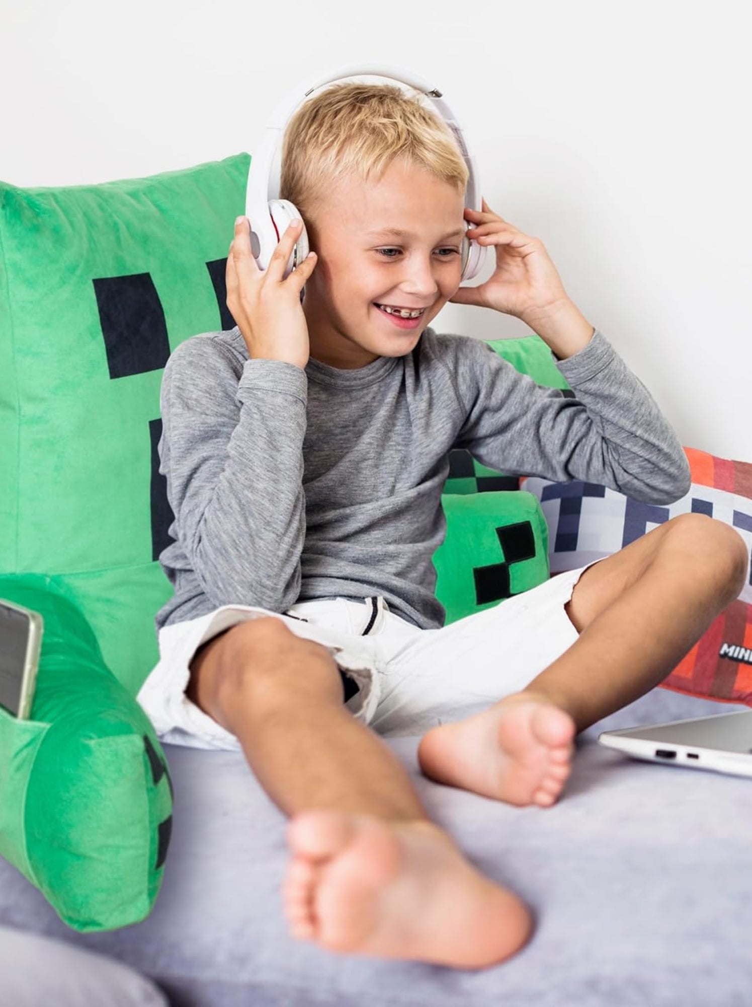 Coussin de lecture Alex avec dossier haut et accoudoirs 'Roba' - Minecraft - Vert