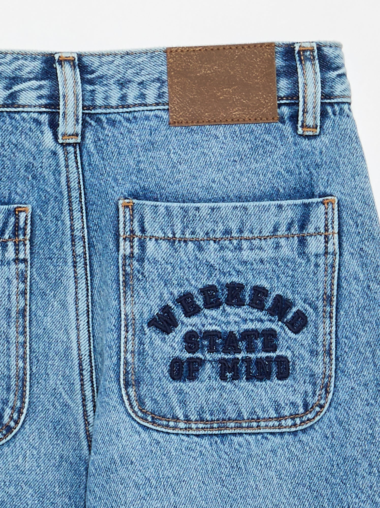 Denim coupe droite à 5 poches - Bleu (GJM22_1)