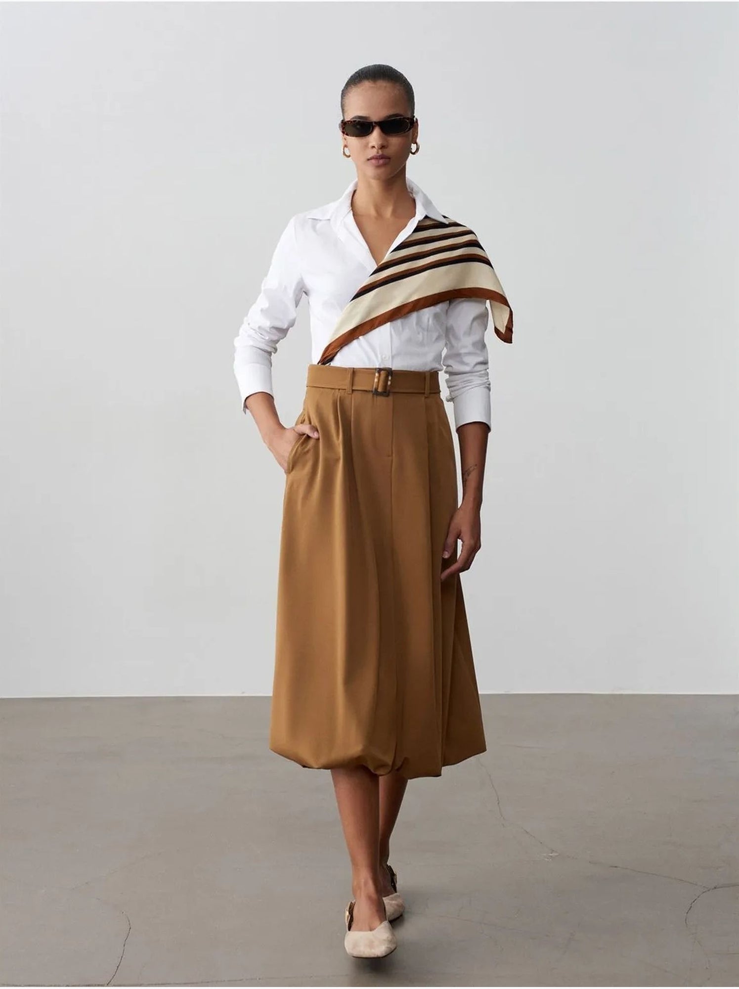 DILVIN Jupe Midi Ballon Taille Haute Avec Ceinture - Camel