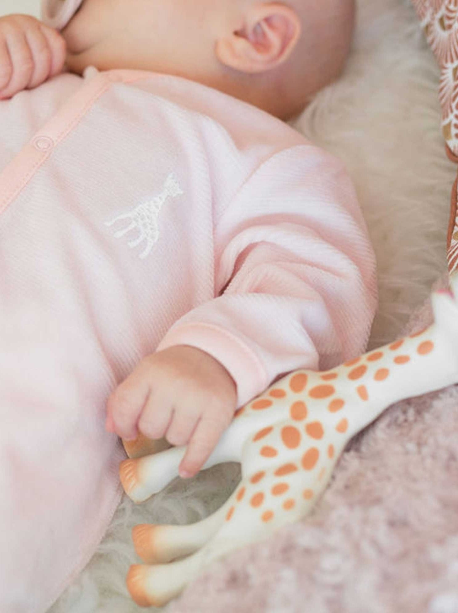 Dors bien Sophie La Girafe® - Rose