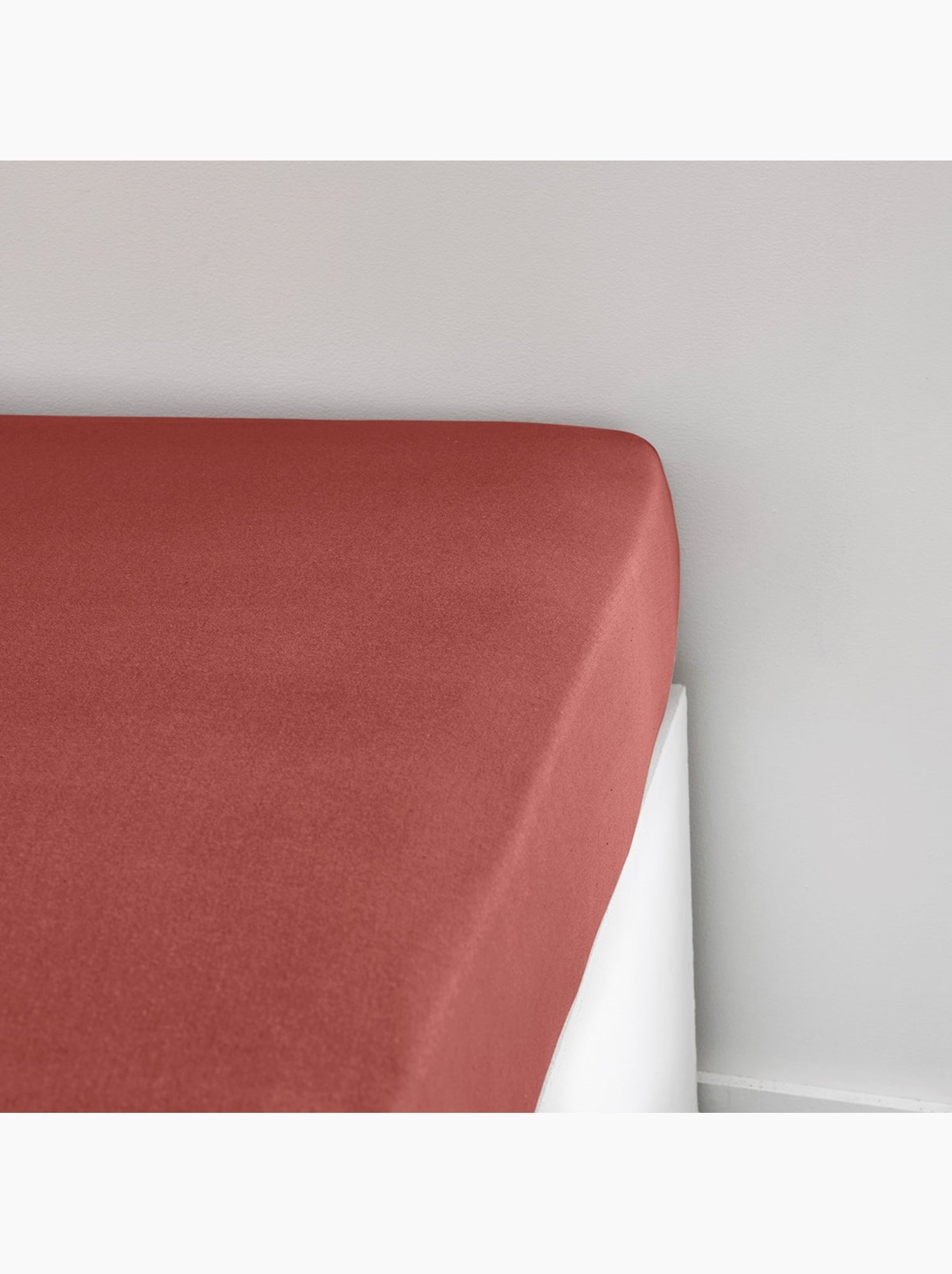 Drap housse Jersey 2 personnes uni ESSENTIAL - Rouge