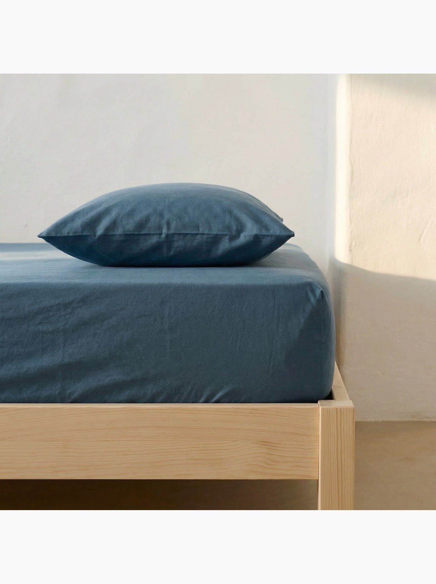 Drap-housse uni 100 % coton, pour matelas jusqu’à 30 cm de hauteur - Gamusi. - Bleu