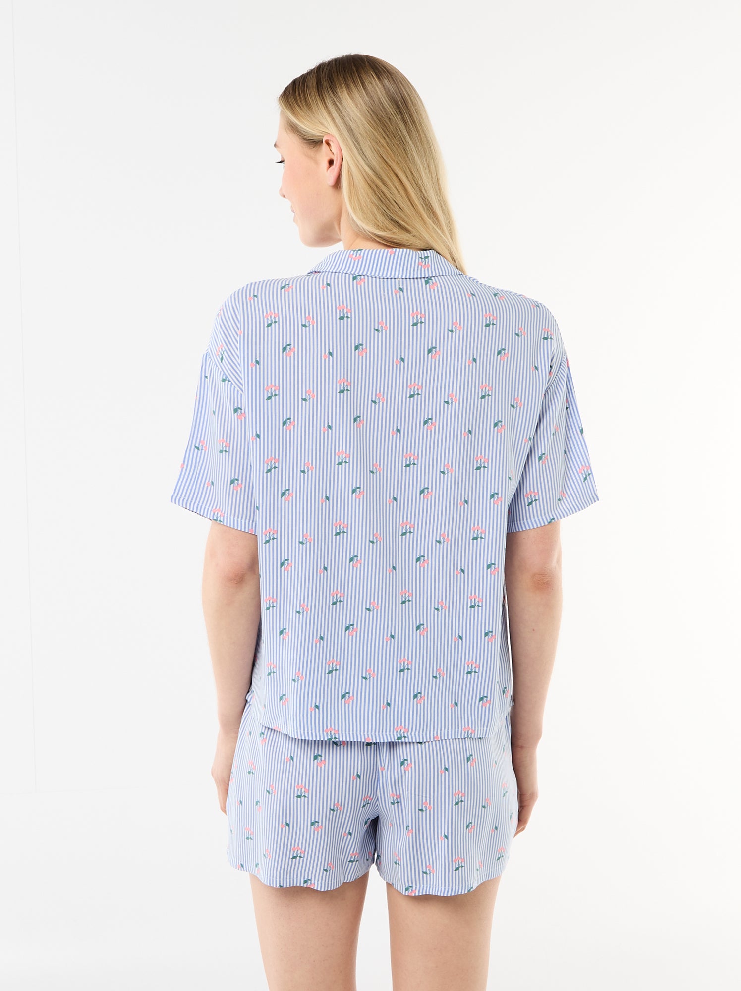 Ensemble de pyjama all-over rayé haut + short - Bleu