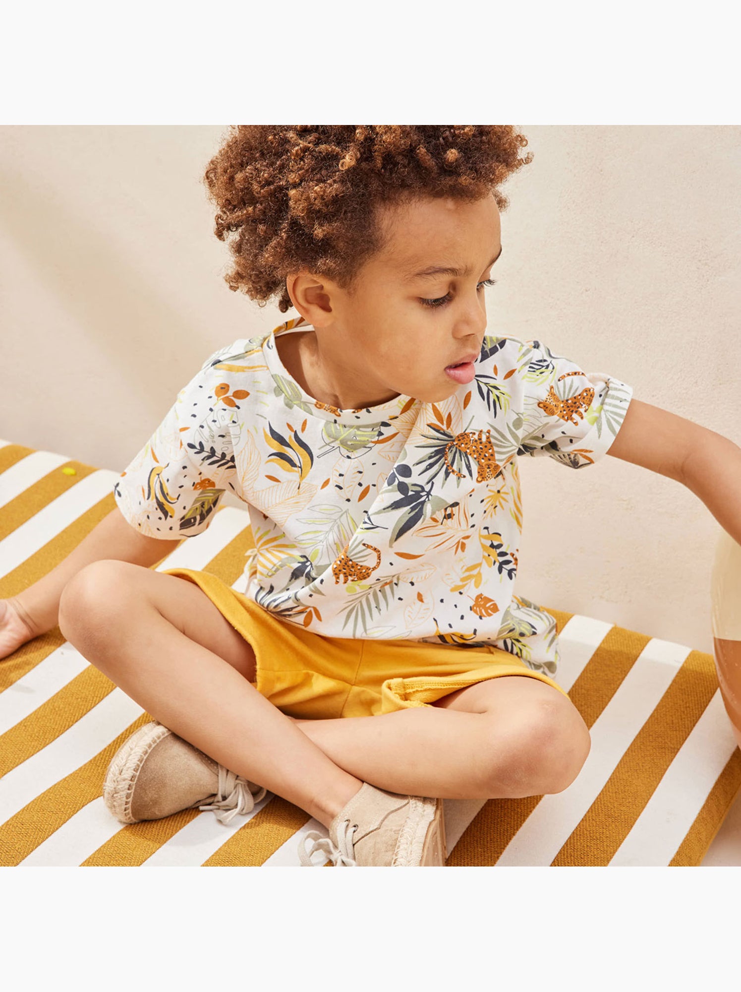 Ensemble enfant t-shirt et short wakae - Jaune
