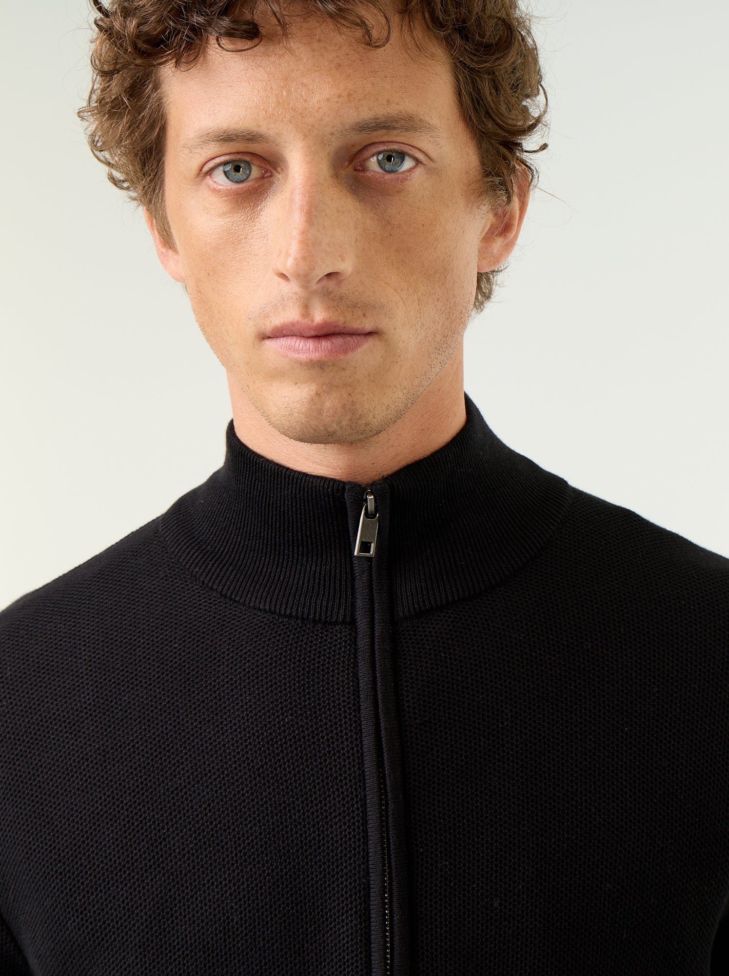 Gilet en maille fine jauge zippé - Noir