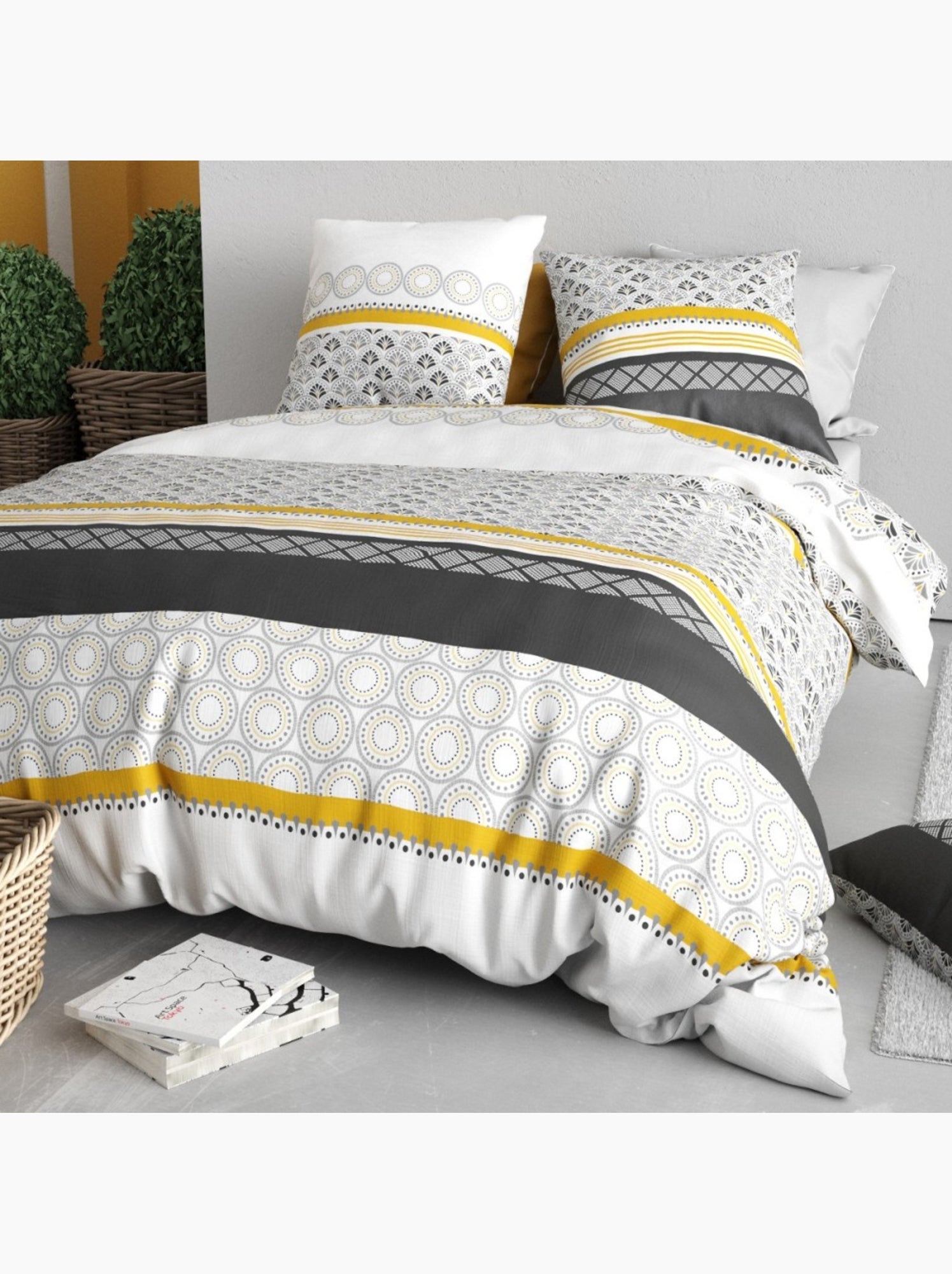 Housse de couette 260x240 SPIRA + 2 taies coton 57 fils - Blanc