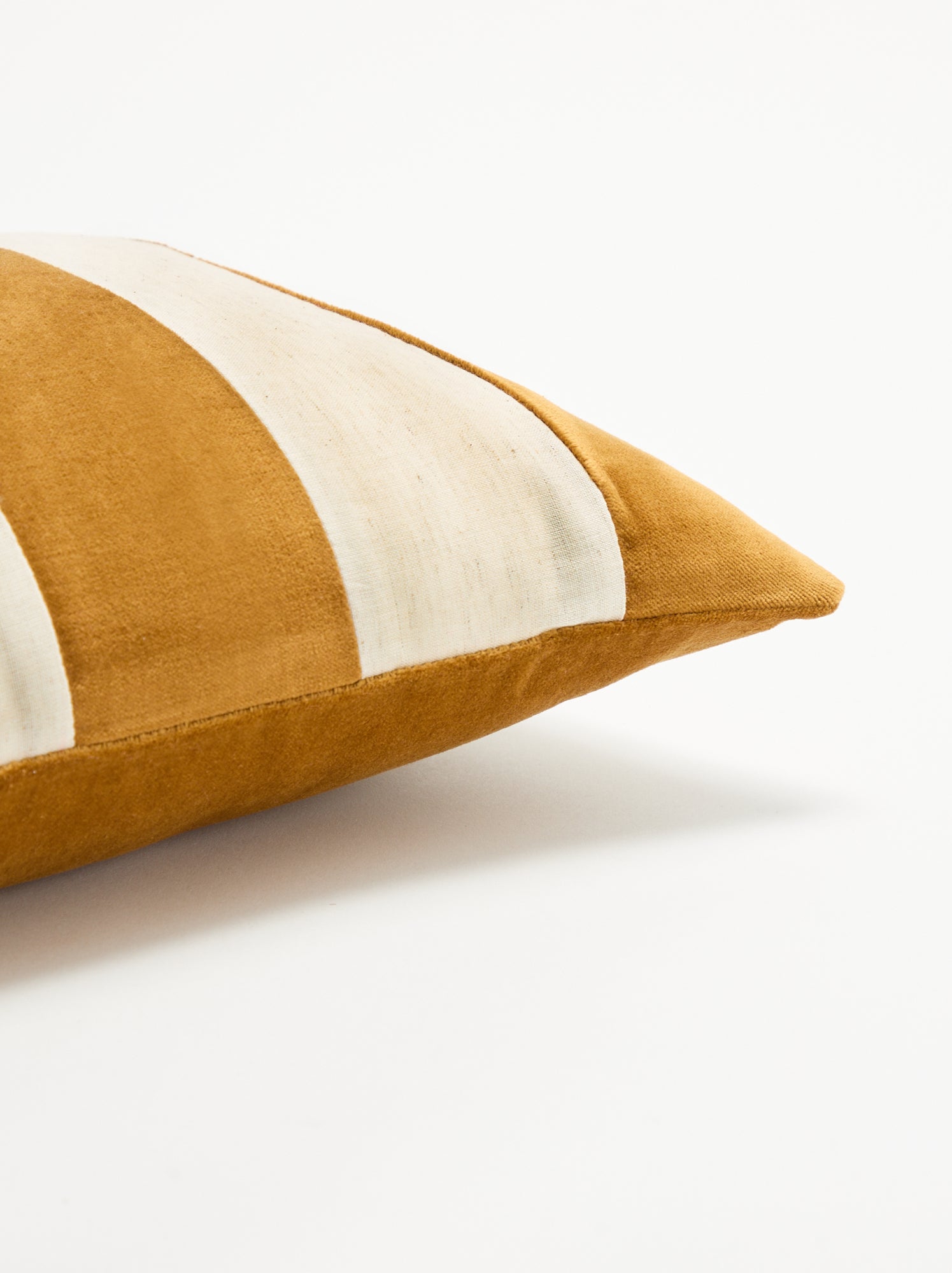 Housse de coussin bi-matière - Marron
