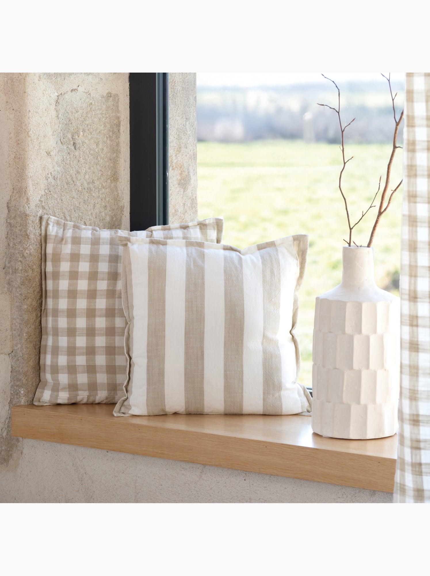 Housse de coussin recto-verso 100% coton rayures et vichy lourmarin - Beige