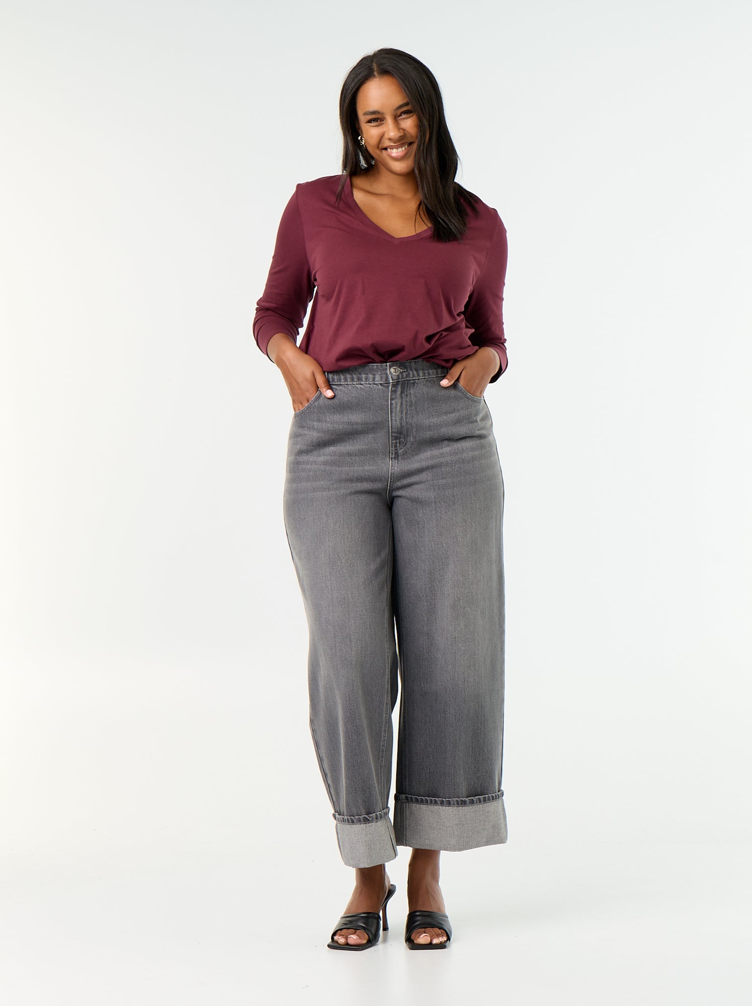 Jean coupe large avec revers à la base - Gris