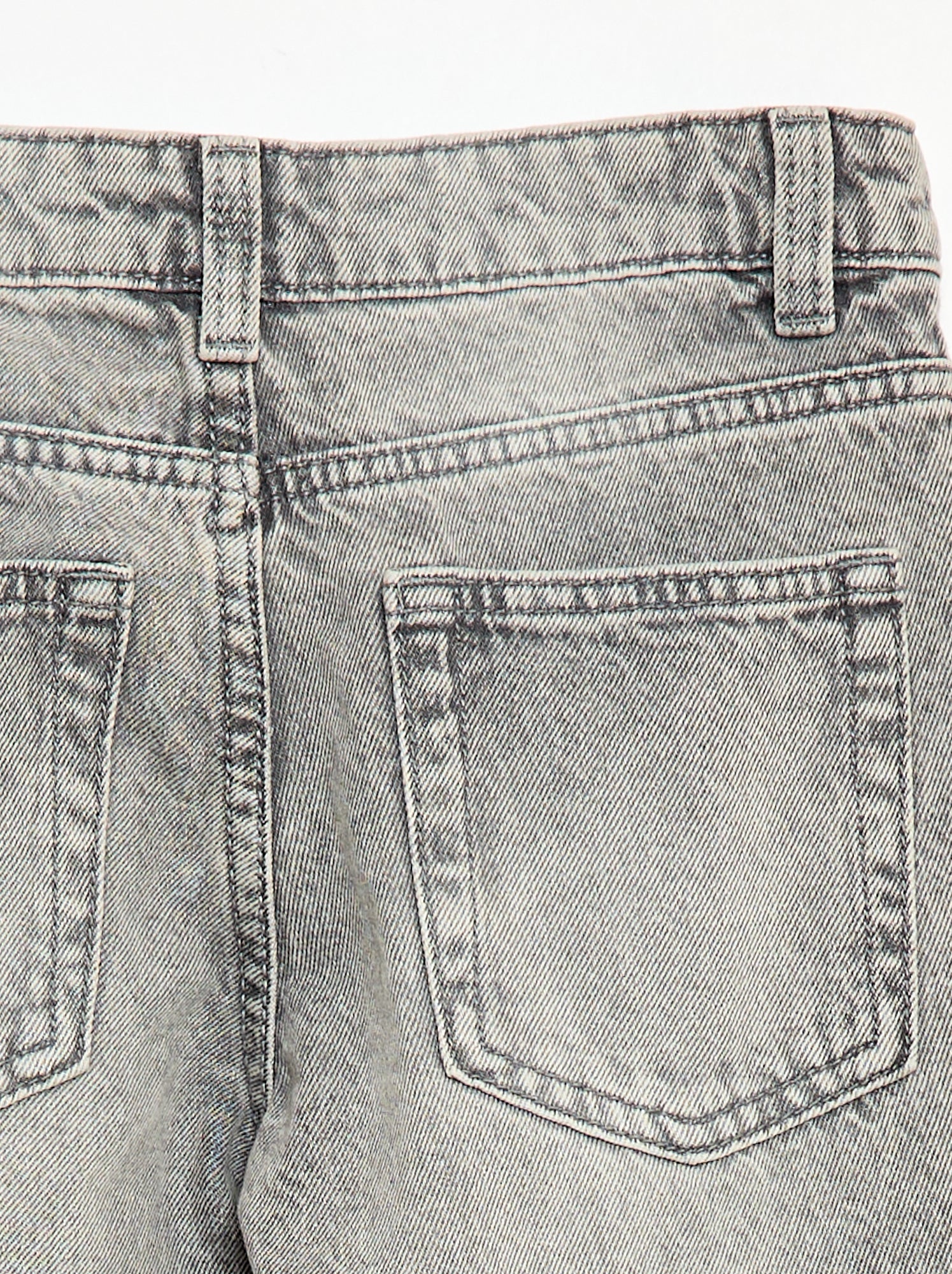 Jean droit à 5 poches - Gris