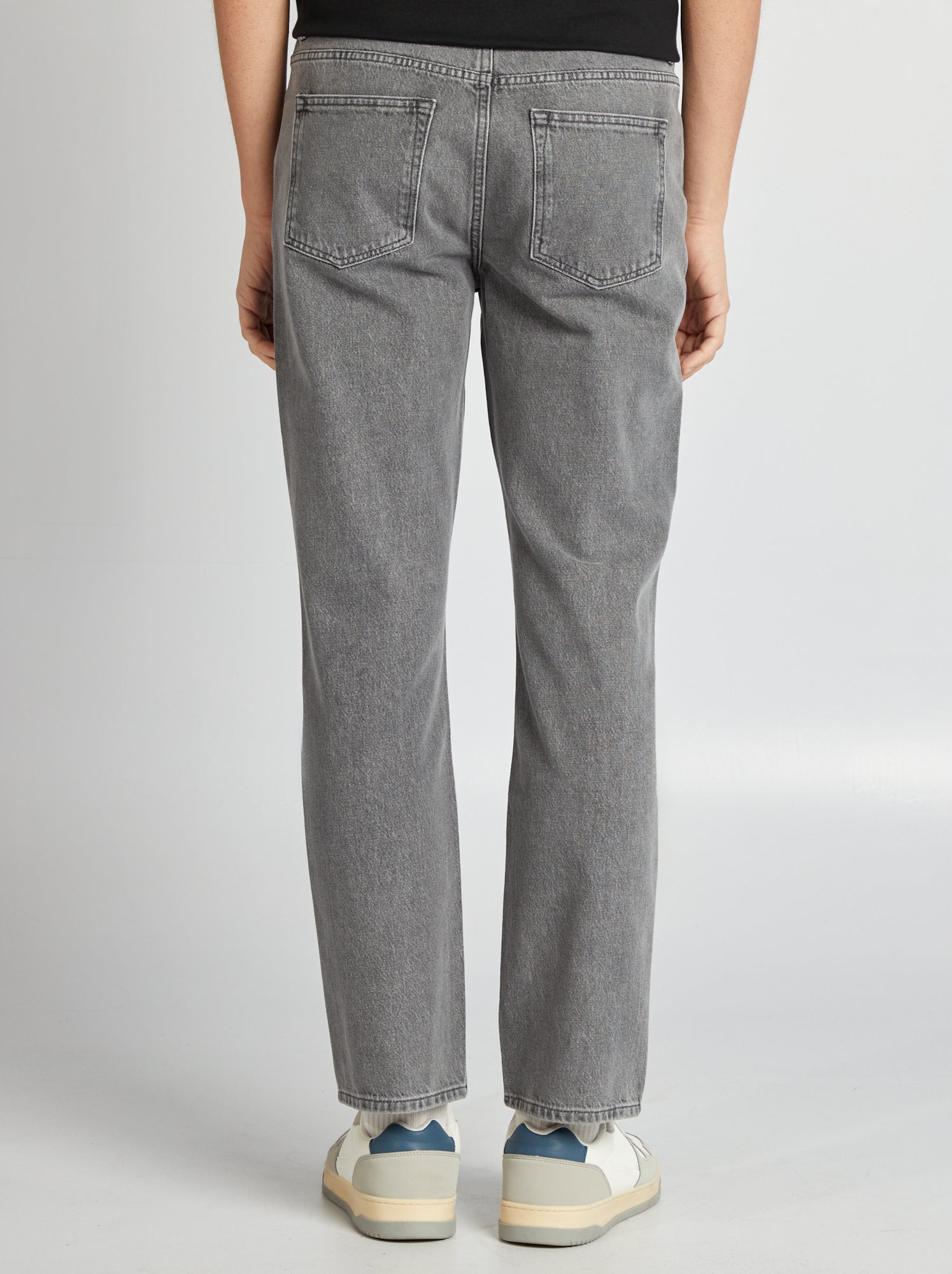 Jean droit - L32 - Gris
