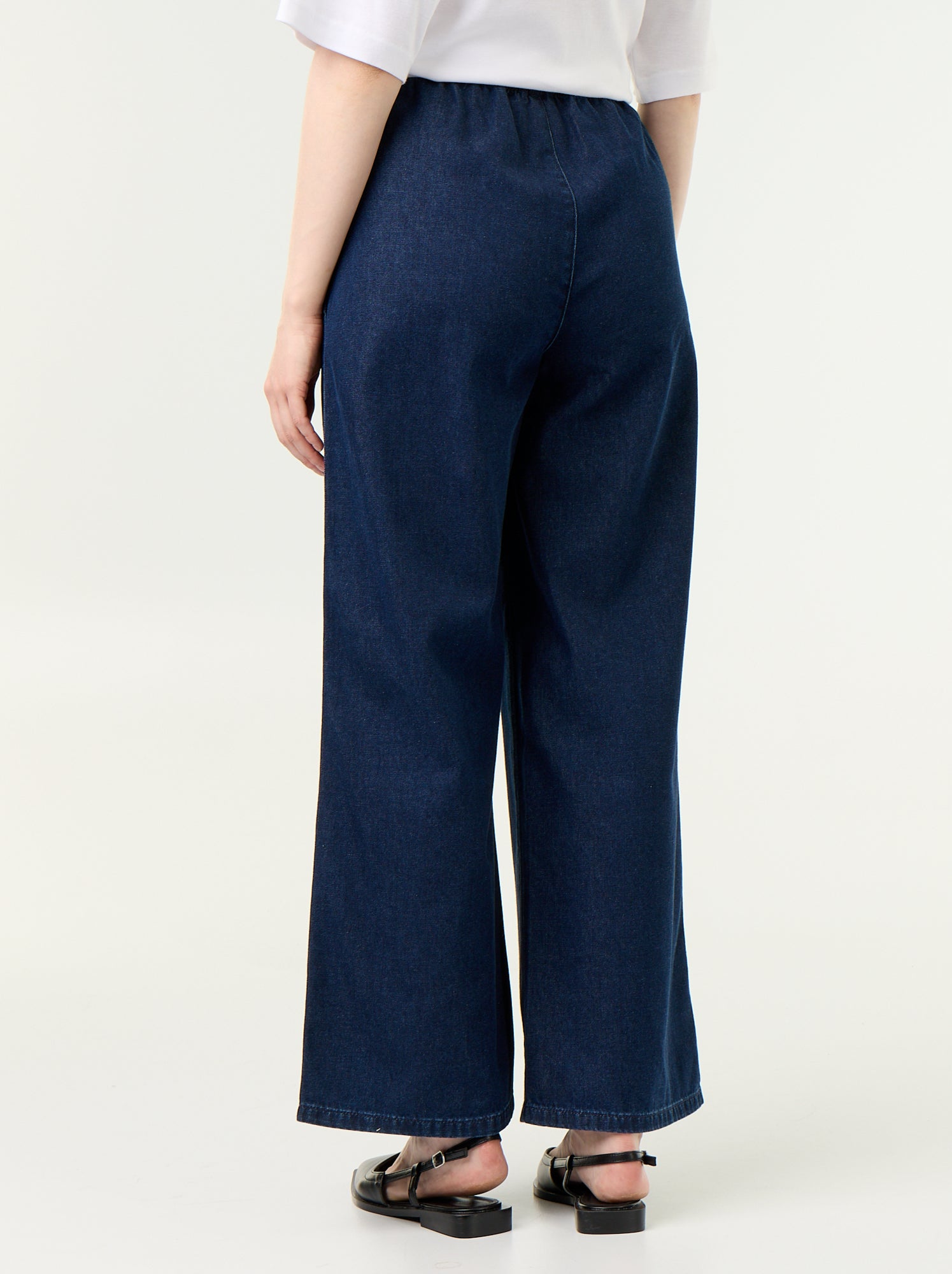 Jean large à la taille élastiquée - Bleu