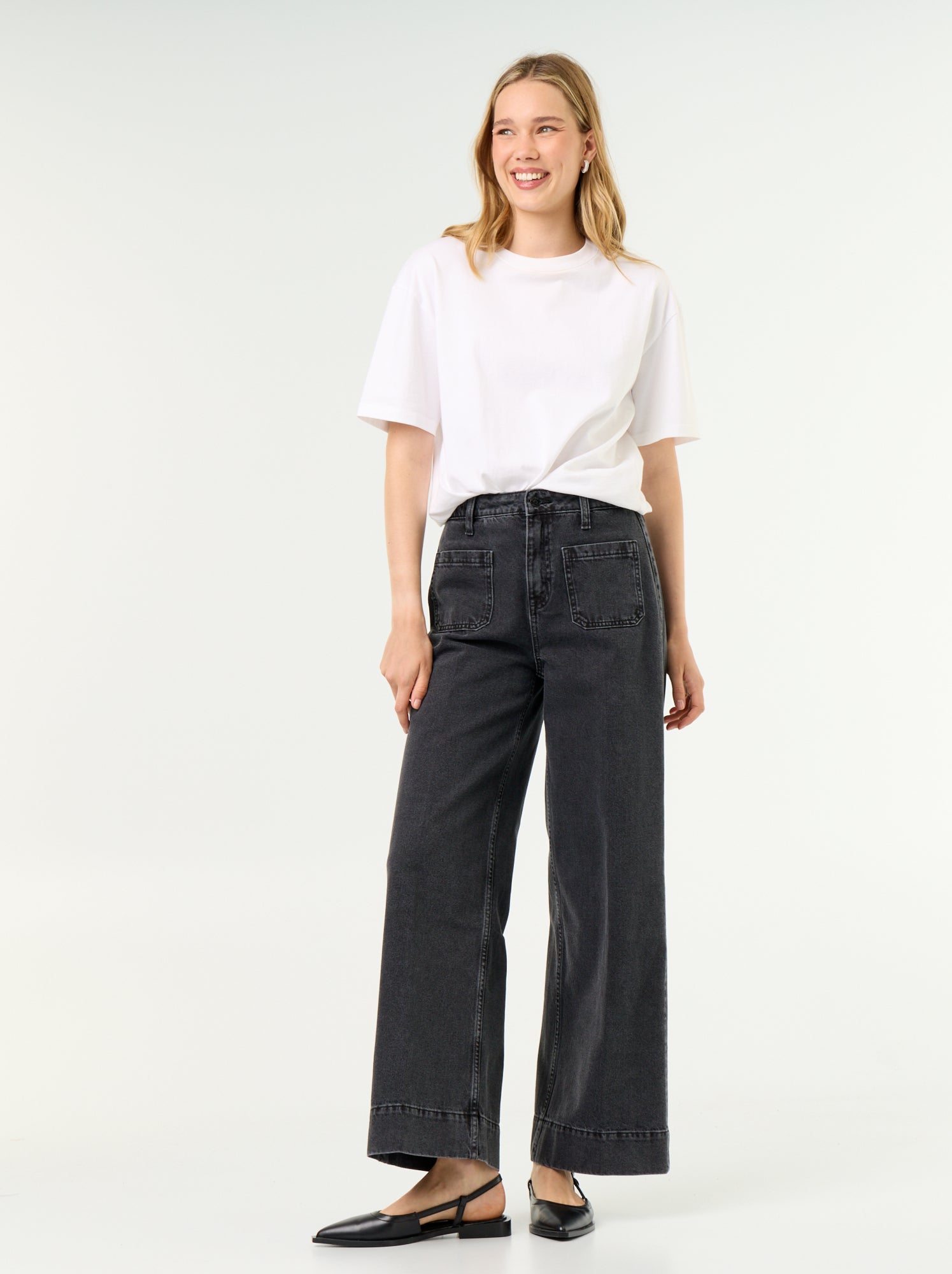 Jean large à taille haute avec poches plaquées - Noir