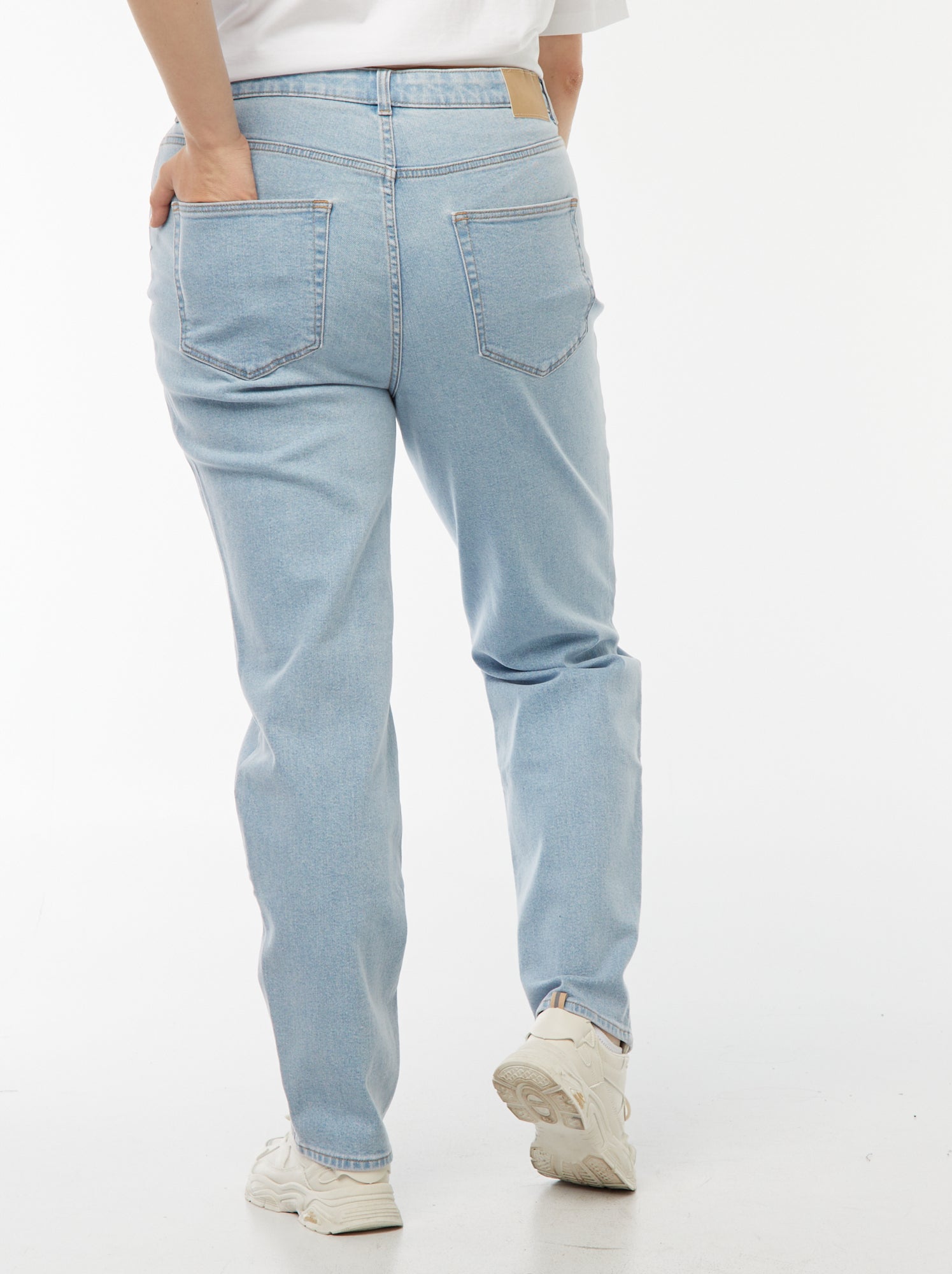 Jean mom taille haute  - L28 - Bleu (DOQ92_4)