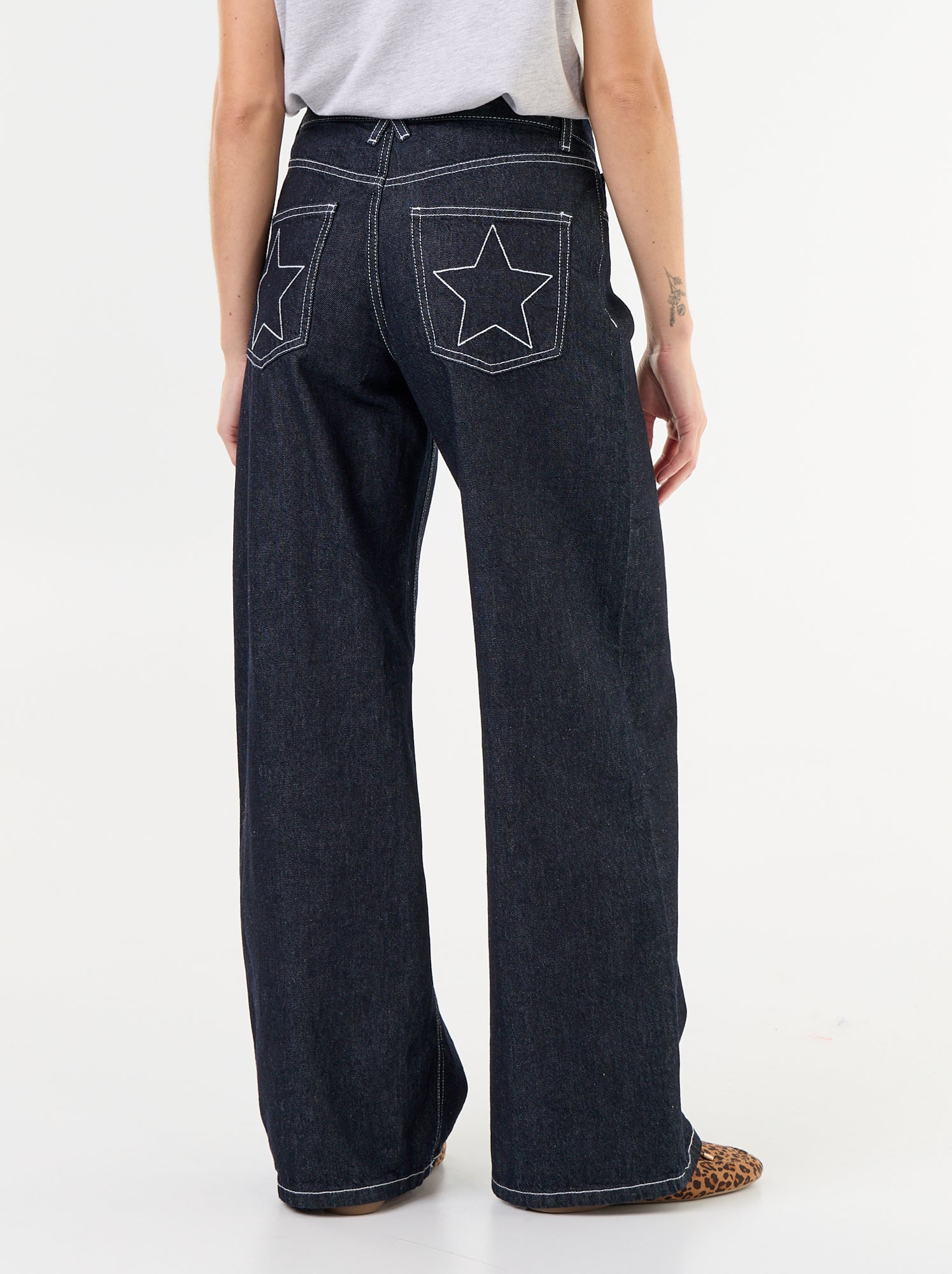 Jean wide leg avec étoiles brodées sur poches arrières - Bleu (GKD60_1)