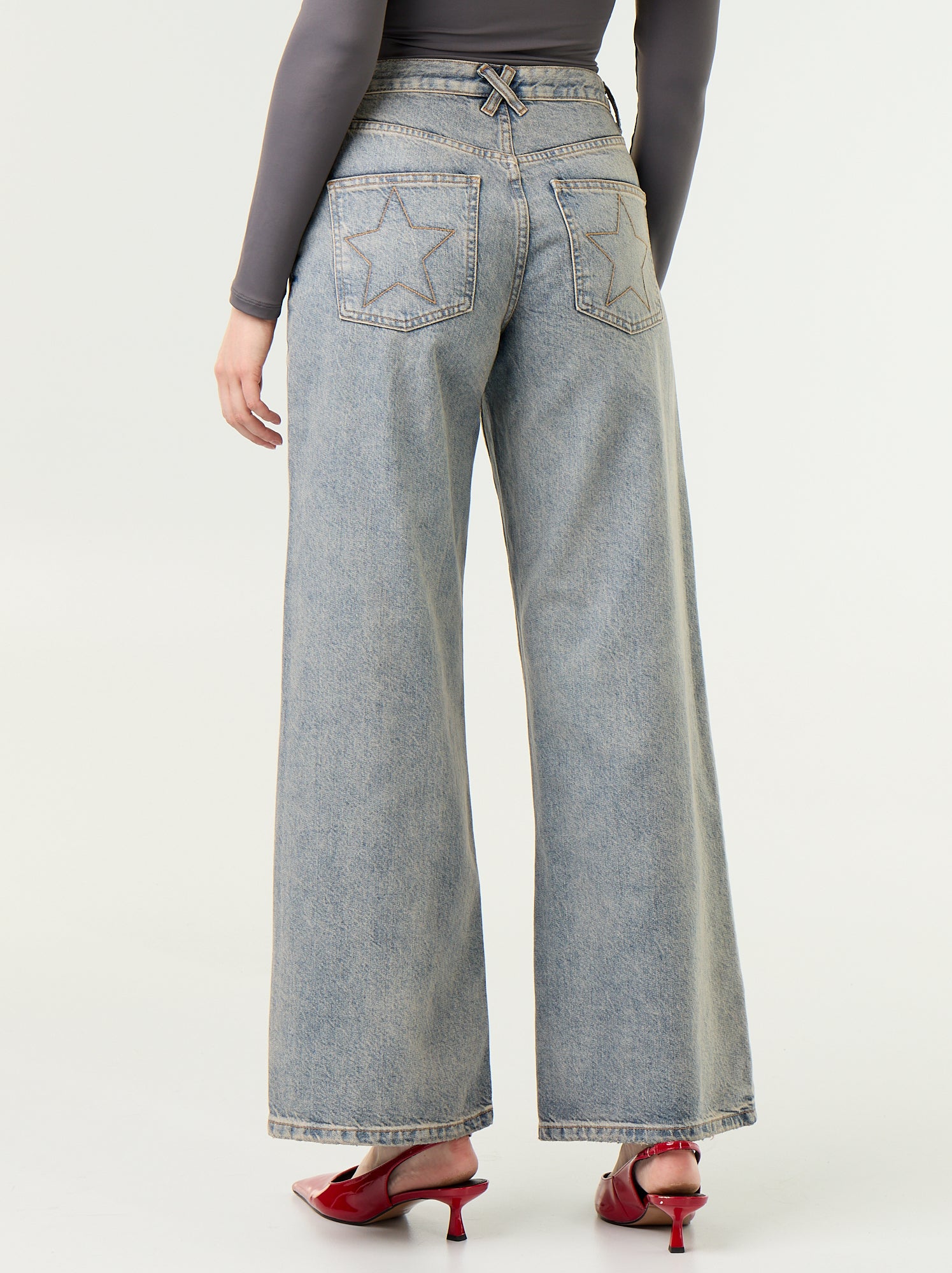 Jean wide leg avec étoiles brodées sur poches arrières - Bleu (GKD60_3)