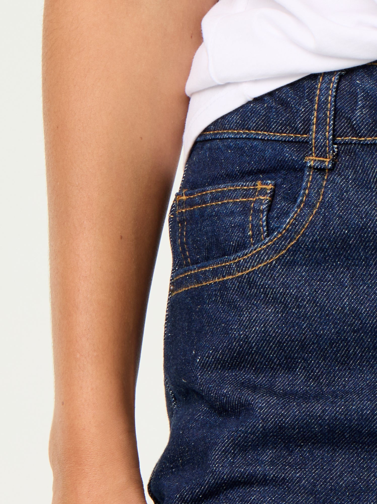 Jean wide leg avec revers à la base - Bleu (GJM62_1)