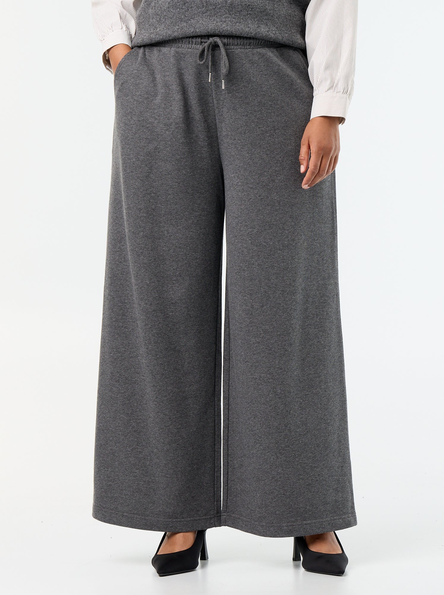 Jogging large uni - Gris