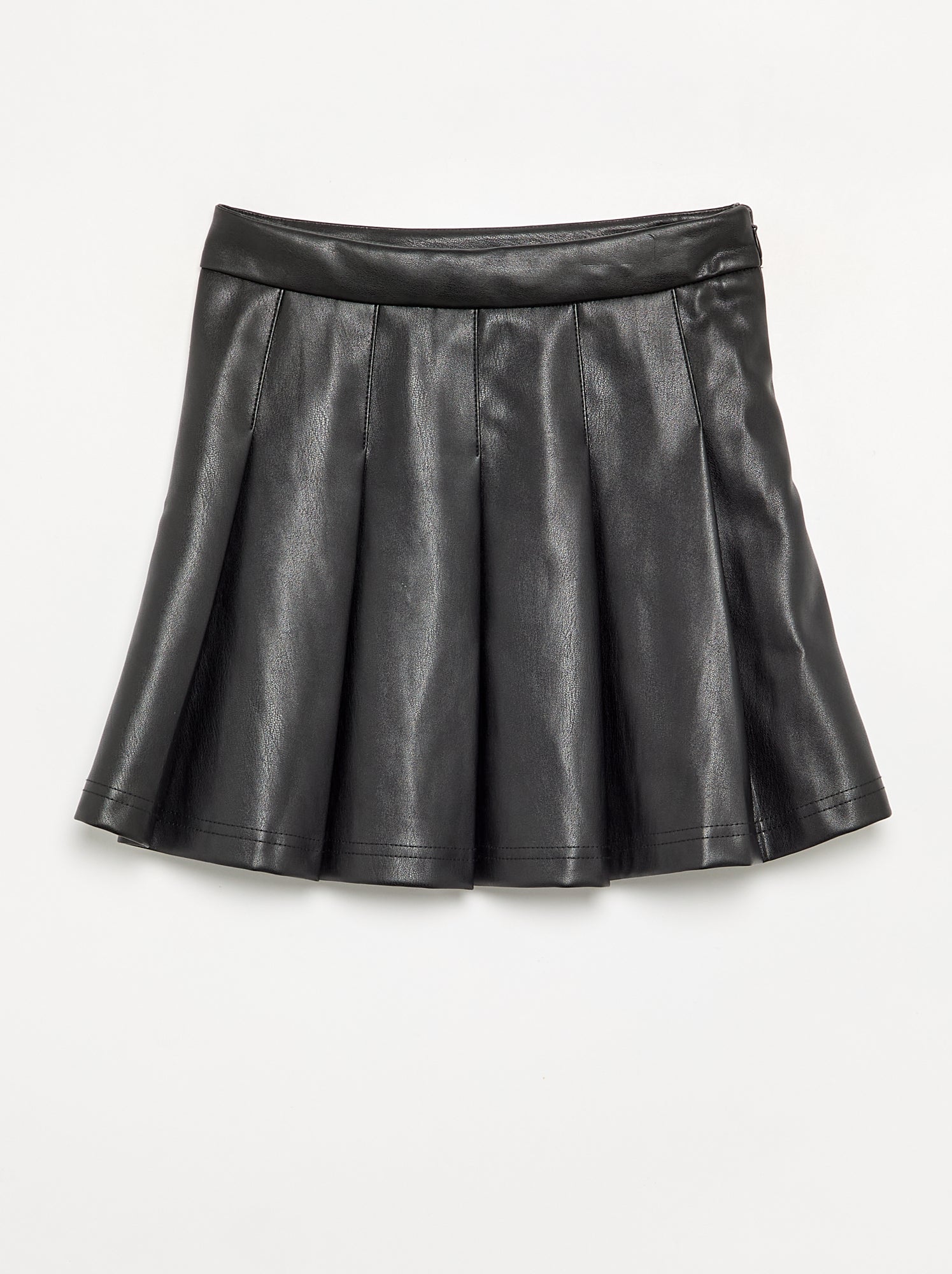 Jupe courte plissée en simili - Noir