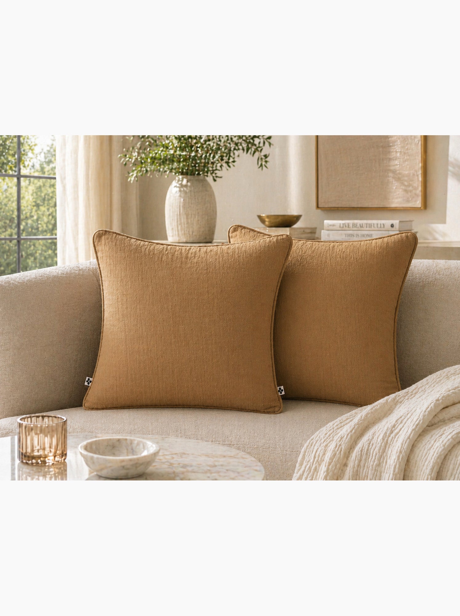 Lot de 2 coussins – gaze de coton -déhoussables zip – passepoil - Camel